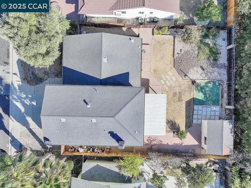 Detail Gallery Image 30 of 33 For 4449 Valle Vista, Pittsburg,  CA 94565 - 4 Beds | 2/1 Baths