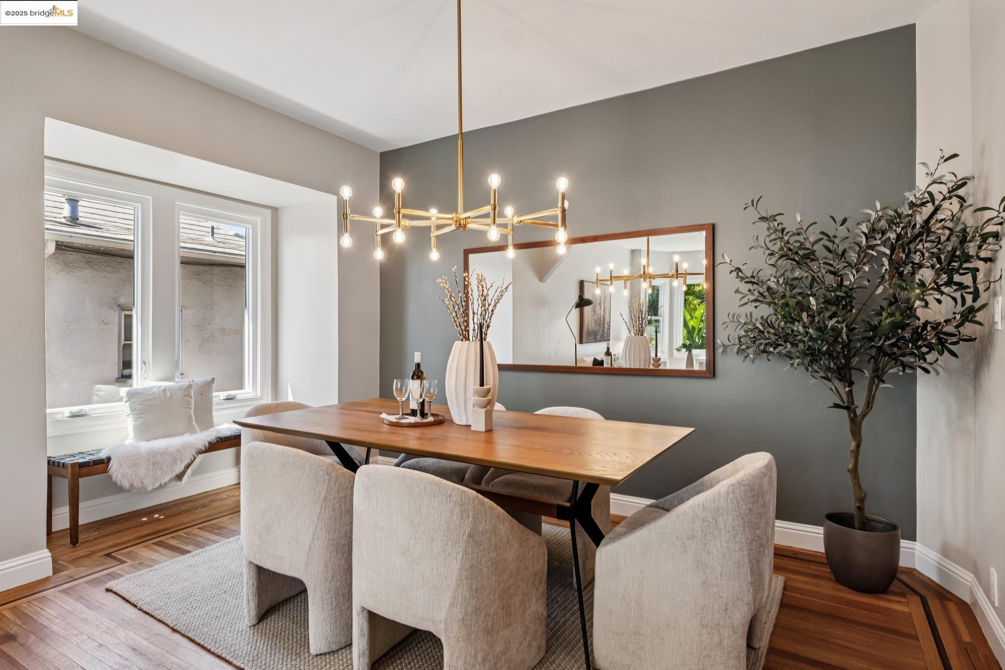 Detail Gallery Image 11 of 60 For 4015 Rhoda Ave, Oakland,  CA 94602 - 4 Beds | 3 Baths