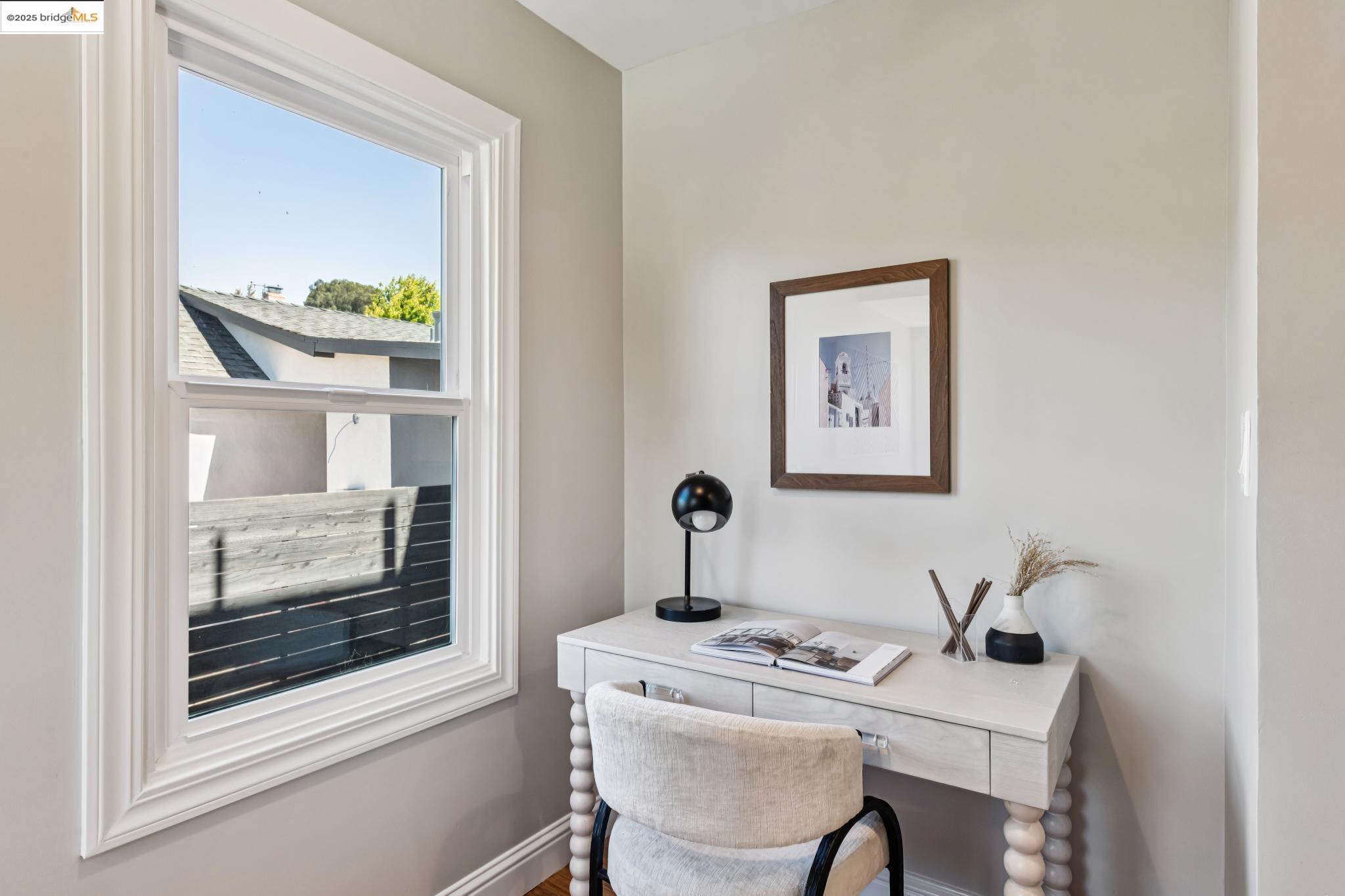 Detail Gallery Image 24 of 60 For 4015 Rhoda Ave, Oakland,  CA 94602 - 4 Beds | 3 Baths
