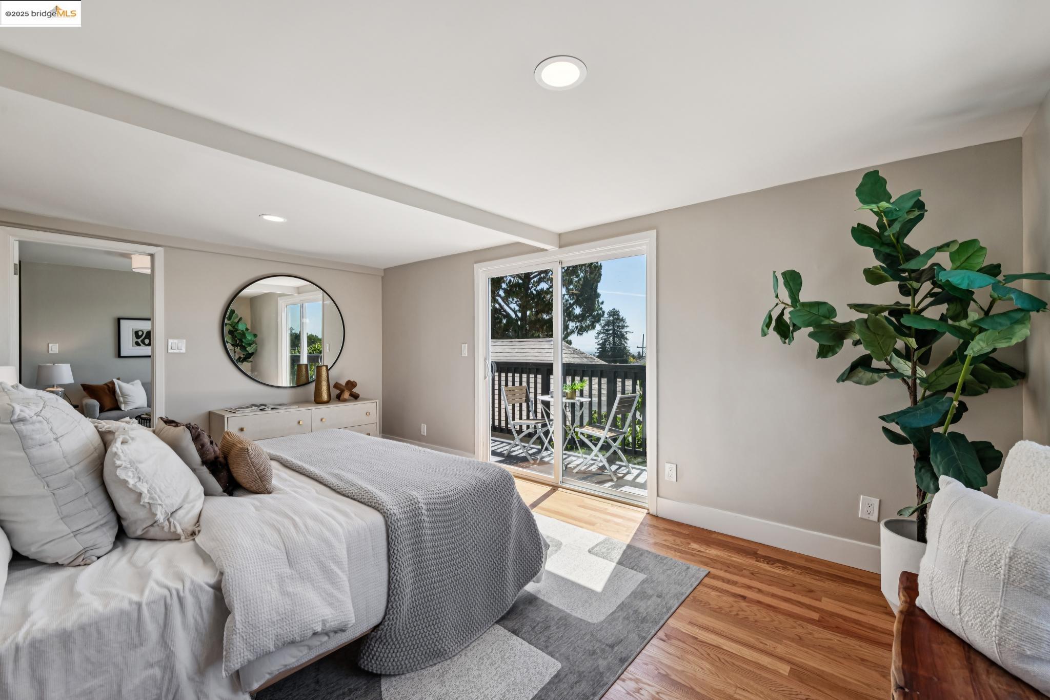 Detail Gallery Image 34 of 60 For 4015 Rhoda Ave, Oakland,  CA 94602 - 4 Beds | 3 Baths