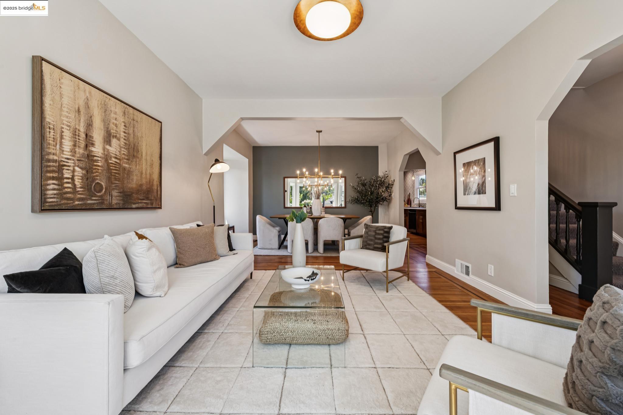 Detail Gallery Image 9 of 60 For 4015 Rhoda Ave, Oakland,  CA 94602 - 4 Beds | 3 Baths