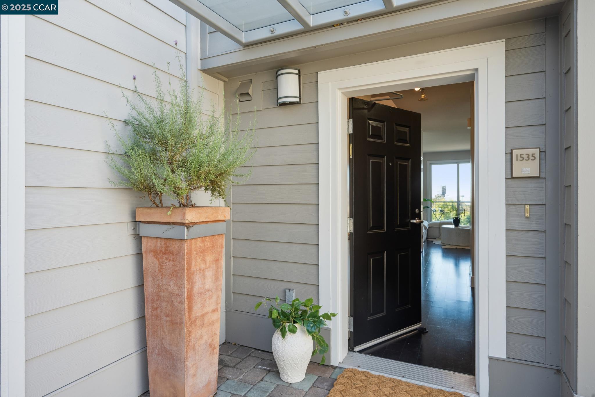 Photo #5: 41110446 Listing 