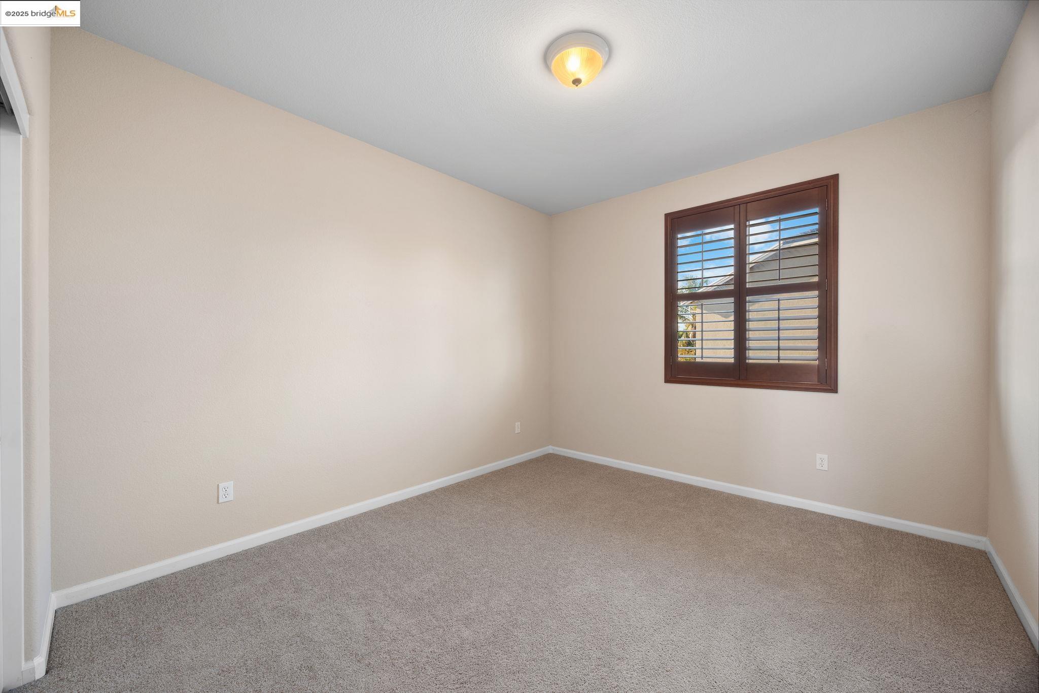 Detail Gallery Image 26 of 38 For 227 Hibiscus Way, Oakley,  CA 94561 - 4 Beds | 3 Baths