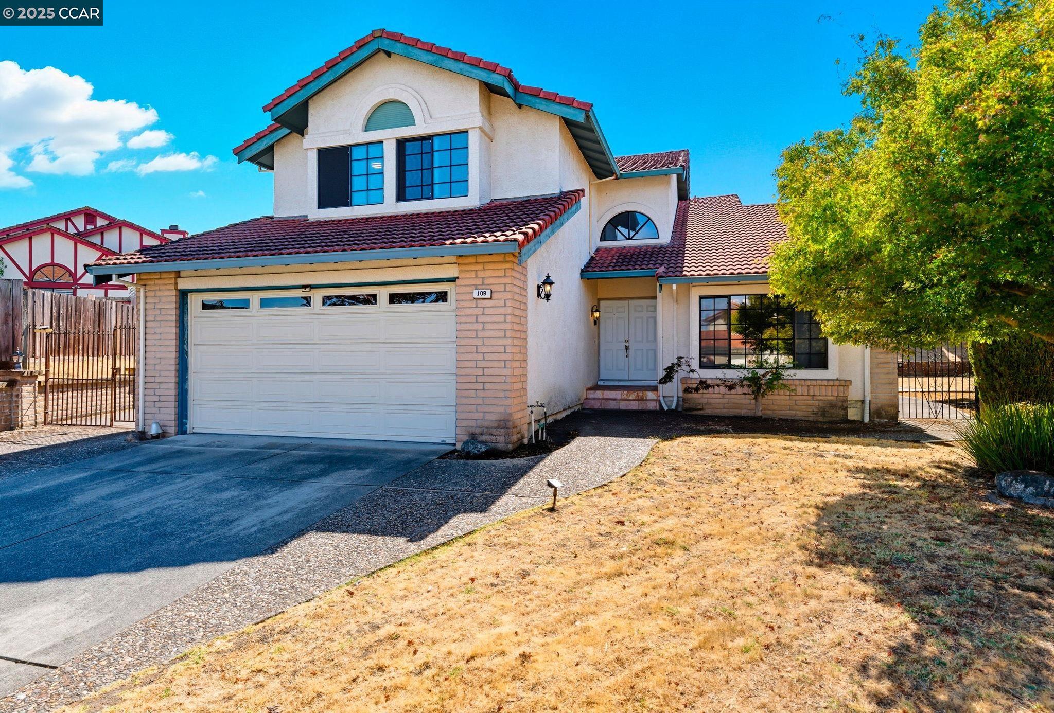 Detail Gallery Image 2 of 59 For 109 Spinel, Hercules,  CA 94547-1734 - 4 Beds | 3 Baths