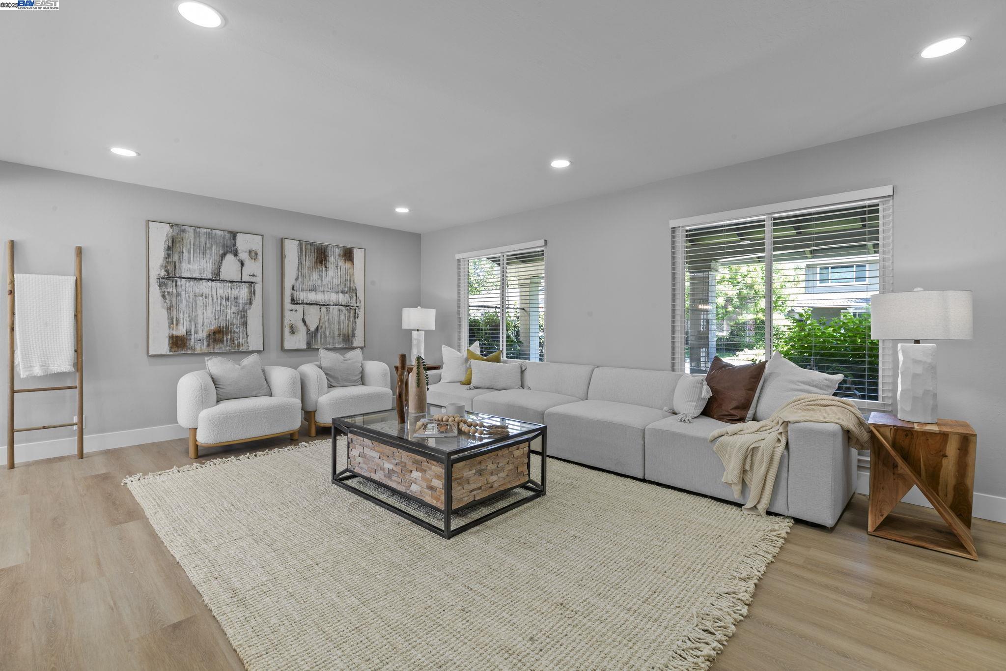 Detail Gallery Image 6 of 57 For 2531 Willowren Way, Pleasanton,  CA 94566 - 4 Beds | 2/1 Baths