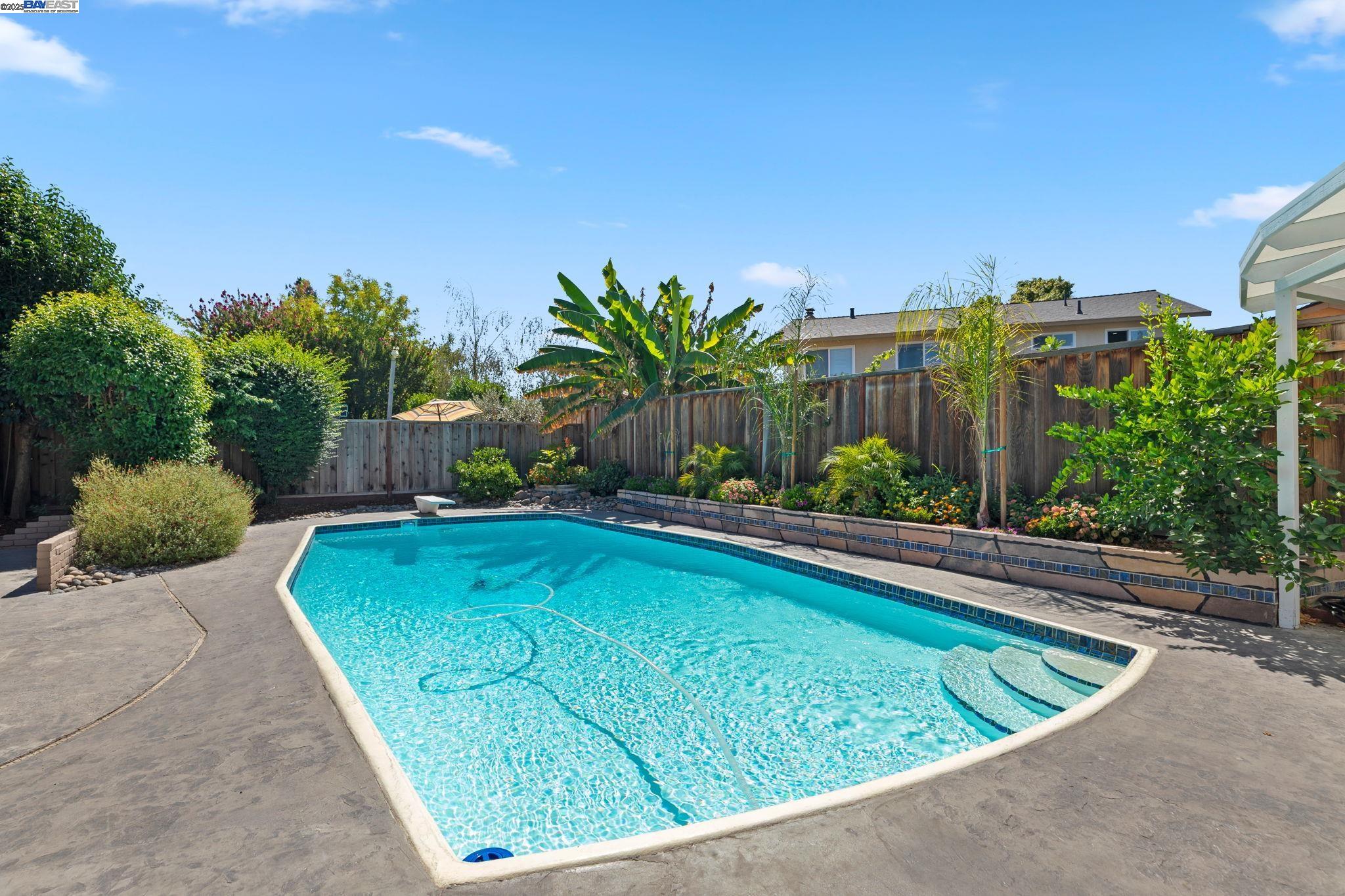 Detail Gallery Image 52 of 57 For 2531 Willowren Way, Pleasanton,  CA 94566 - 4 Beds | 2/1 Baths