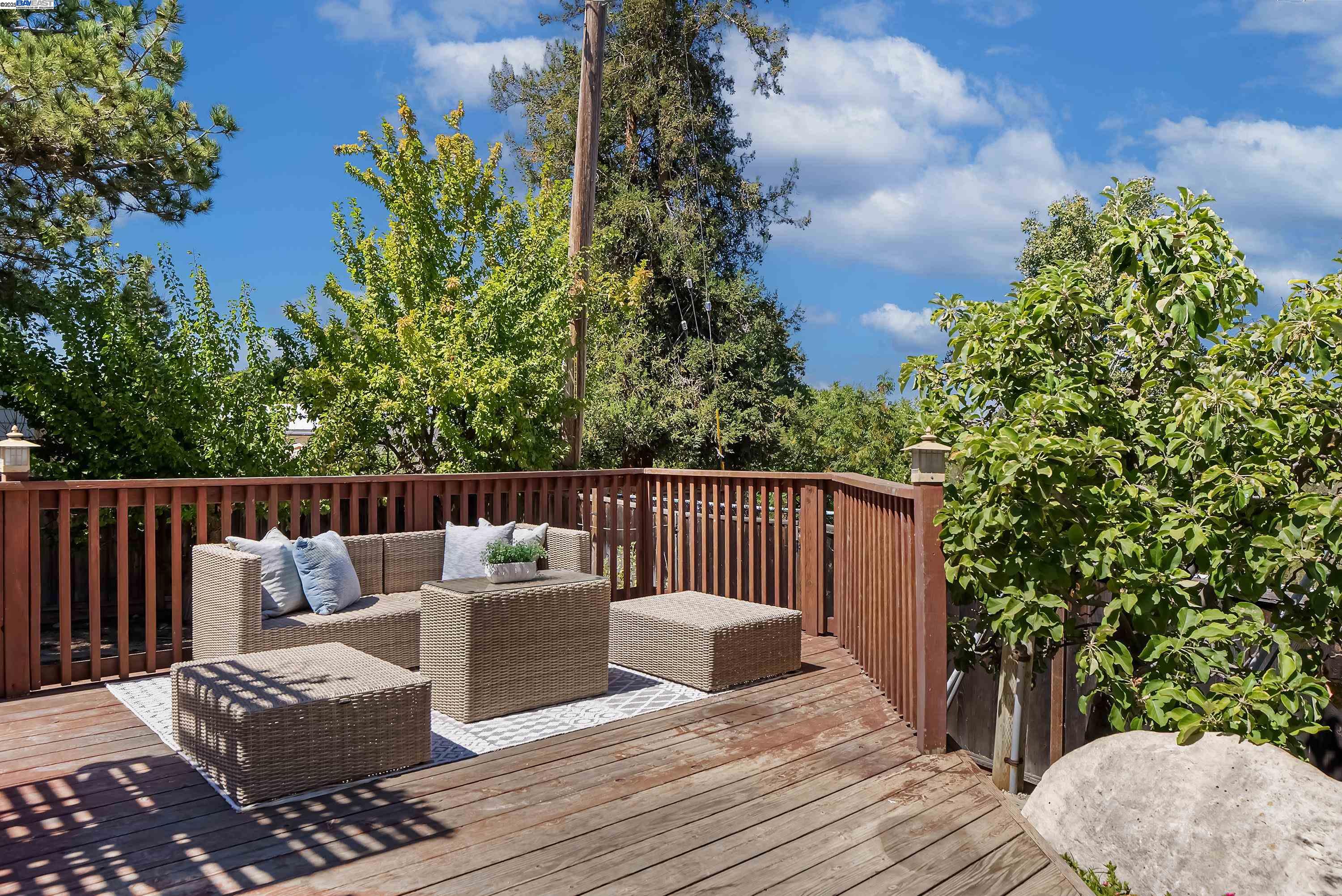 Detail Gallery Image 48 of 59 For 462 Tioga Ct, Pleasanton,  CA 94566 - 4 Beds | 3 Baths