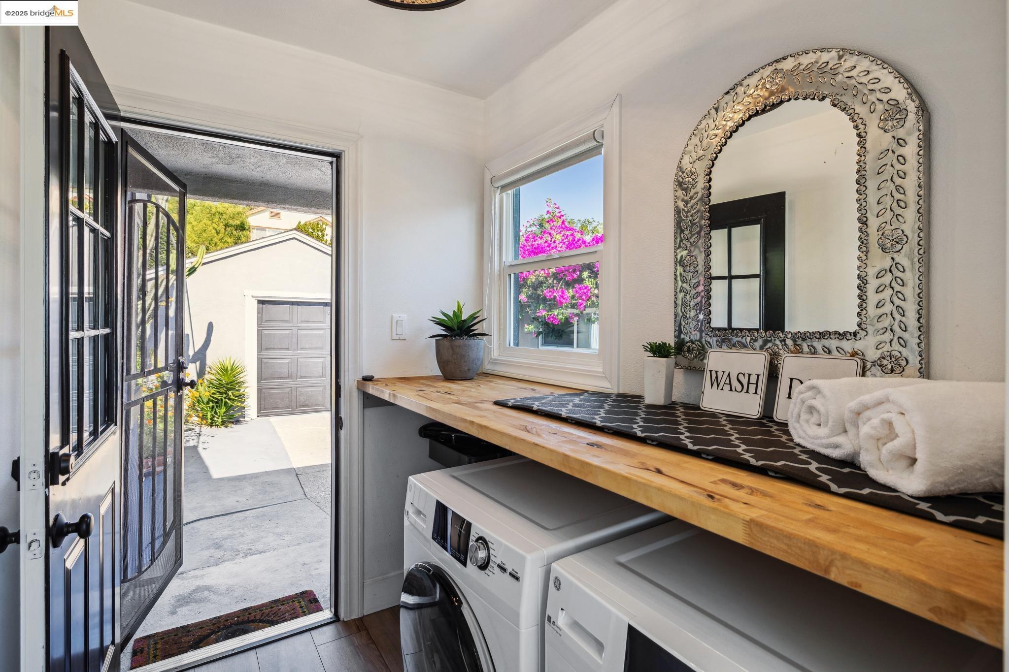 Detail Gallery Image 28 of 47 For 6238 Majestic Ave, Oakland,  CA 94605 - 2 Beds | 1 Baths