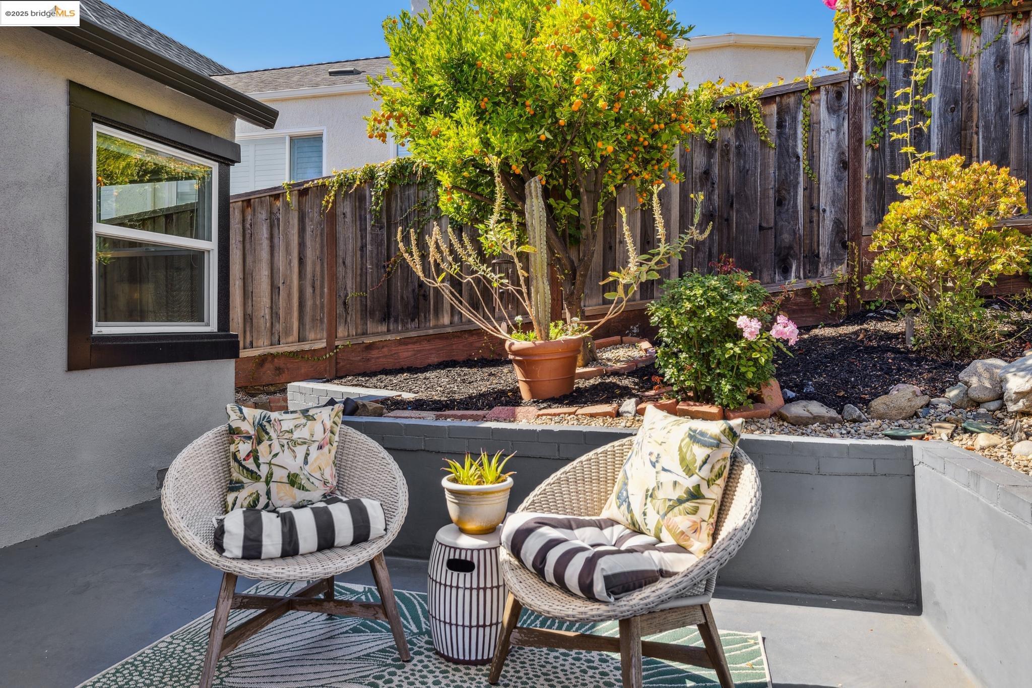 Detail Gallery Image 38 of 47 For 6238 Majestic Ave, Oakland,  CA 94605 - 2 Beds | 1 Baths