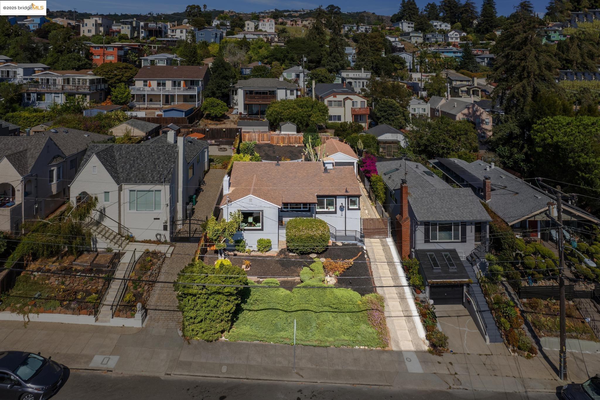 Detail Gallery Image 42 of 47 For 6238 Majestic Ave, Oakland,  CA 94605 - 2 Beds | 1 Baths