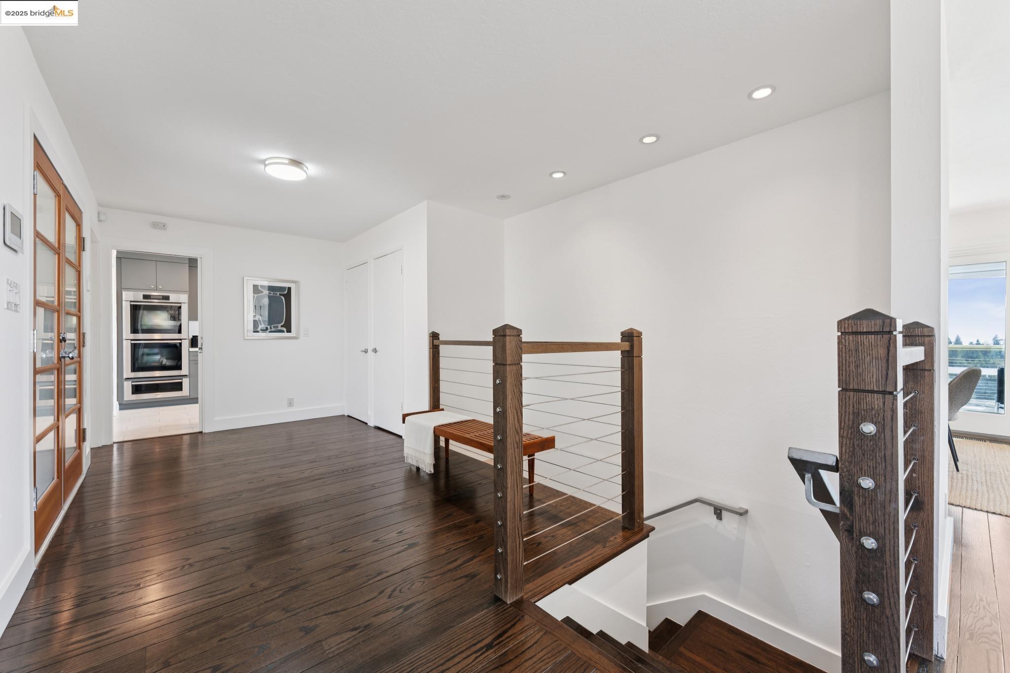 Detail Gallery Image 25 of 58 For 5958 Colton Blvd., Oakland,  CA 94611 - 3 Beds | 2/1 Baths