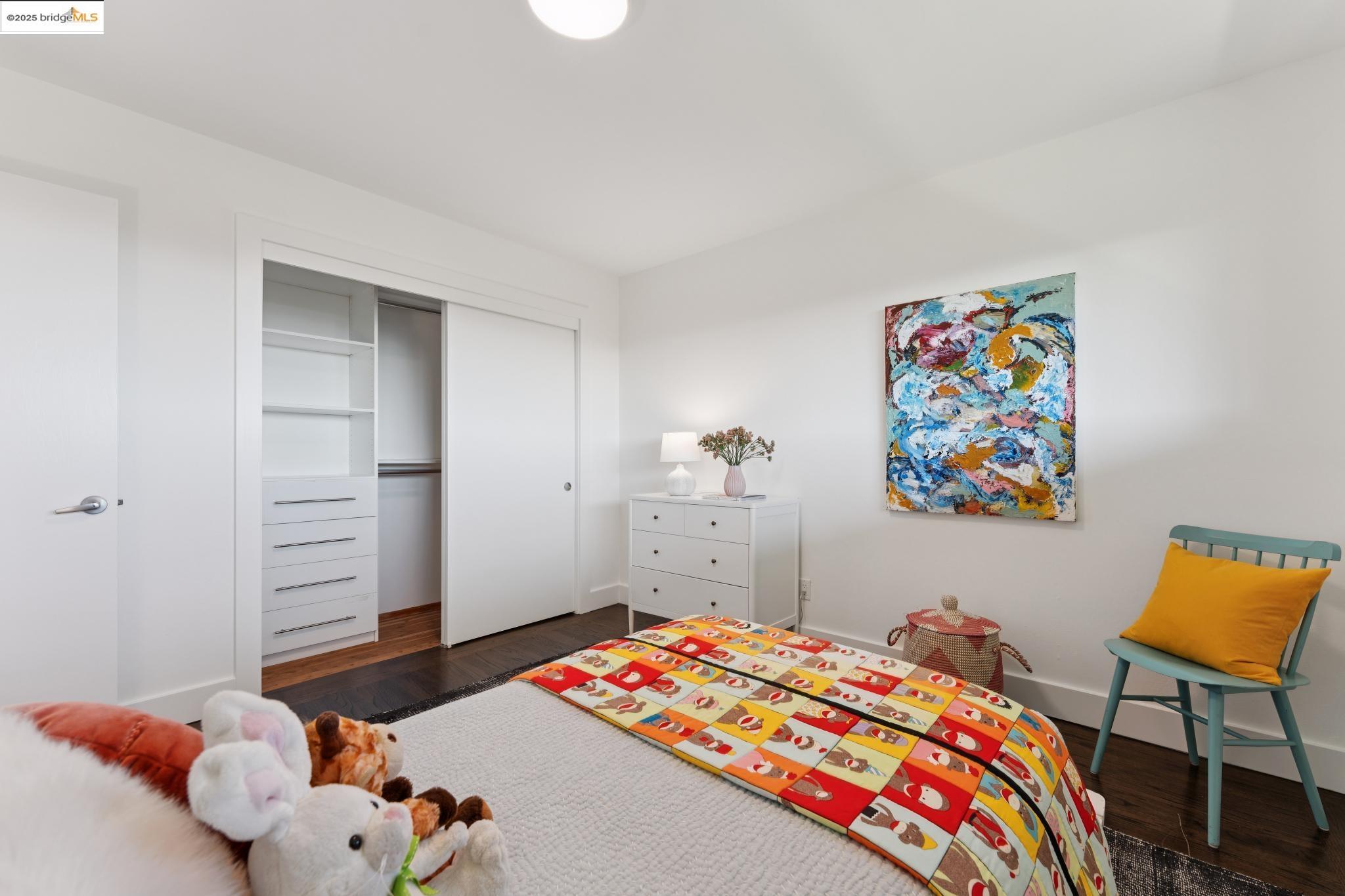Detail Gallery Image 28 of 58 For 5958 Colton Blvd., Oakland,  CA 94611 - 3 Beds | 2/1 Baths