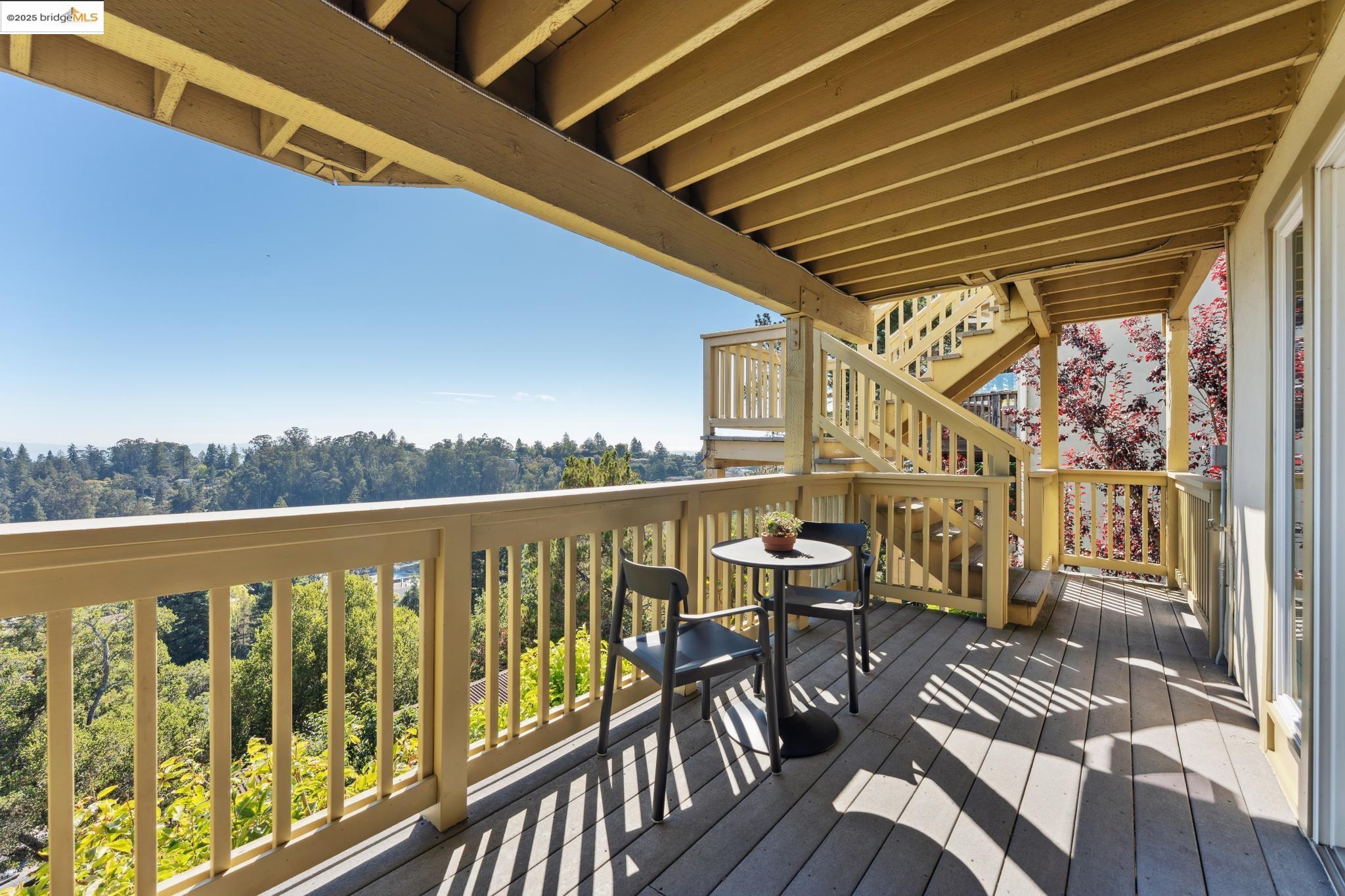 Detail Gallery Image 41 of 58 For 5958 Colton Blvd., Oakland,  CA 94611 - 3 Beds | 2/1 Baths