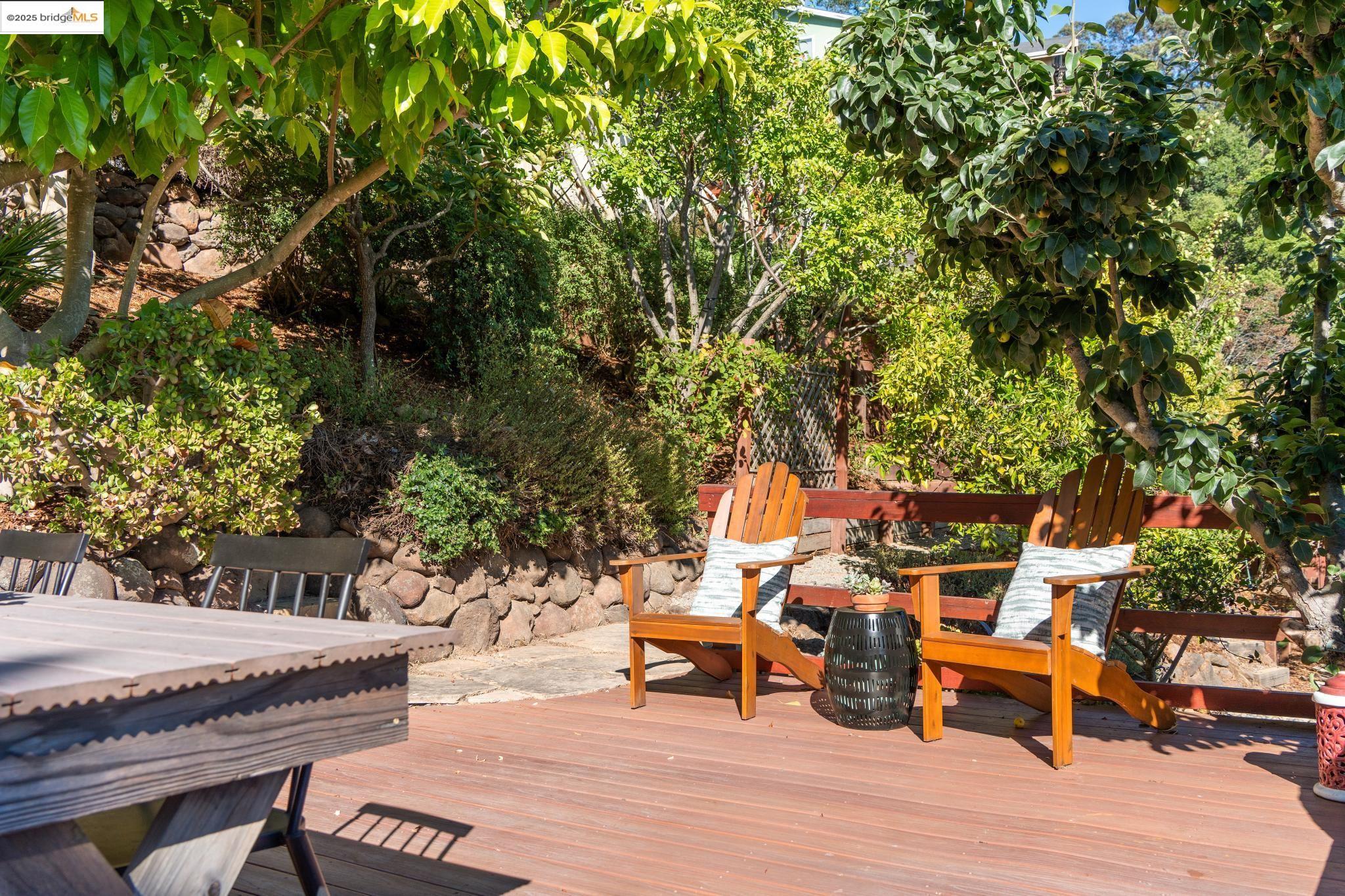 Detail Gallery Image 46 of 58 For 5958 Colton Blvd., Oakland,  CA 94611 - 3 Beds | 2/1 Baths