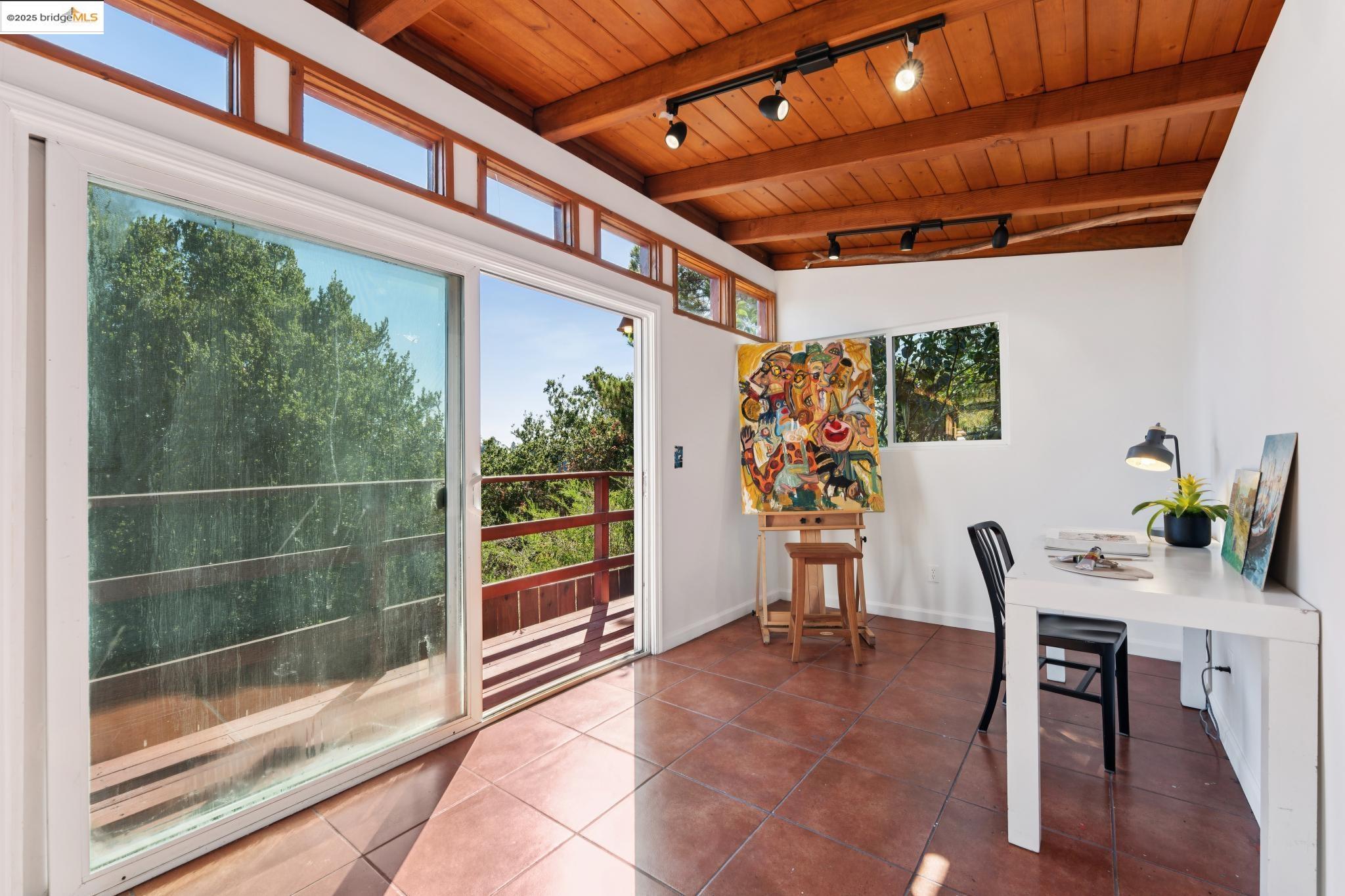 Detail Gallery Image 52 of 58 For 5958 Colton Blvd., Oakland,  CA 94611 - 3 Beds | 2/1 Baths