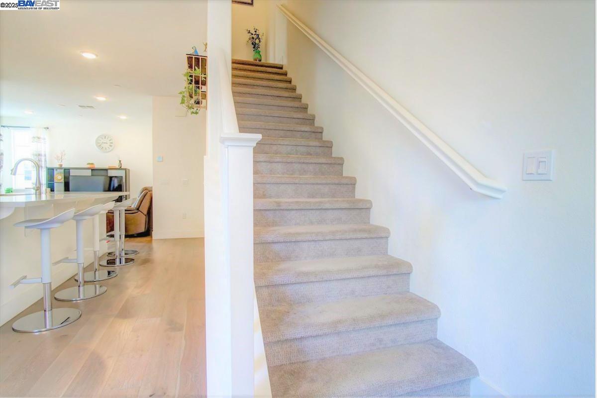Detail Gallery Image 25 of 35 For 29322 Hub Ln, Hayward,  CA 94544 - 3 Beds | 3/1 Baths