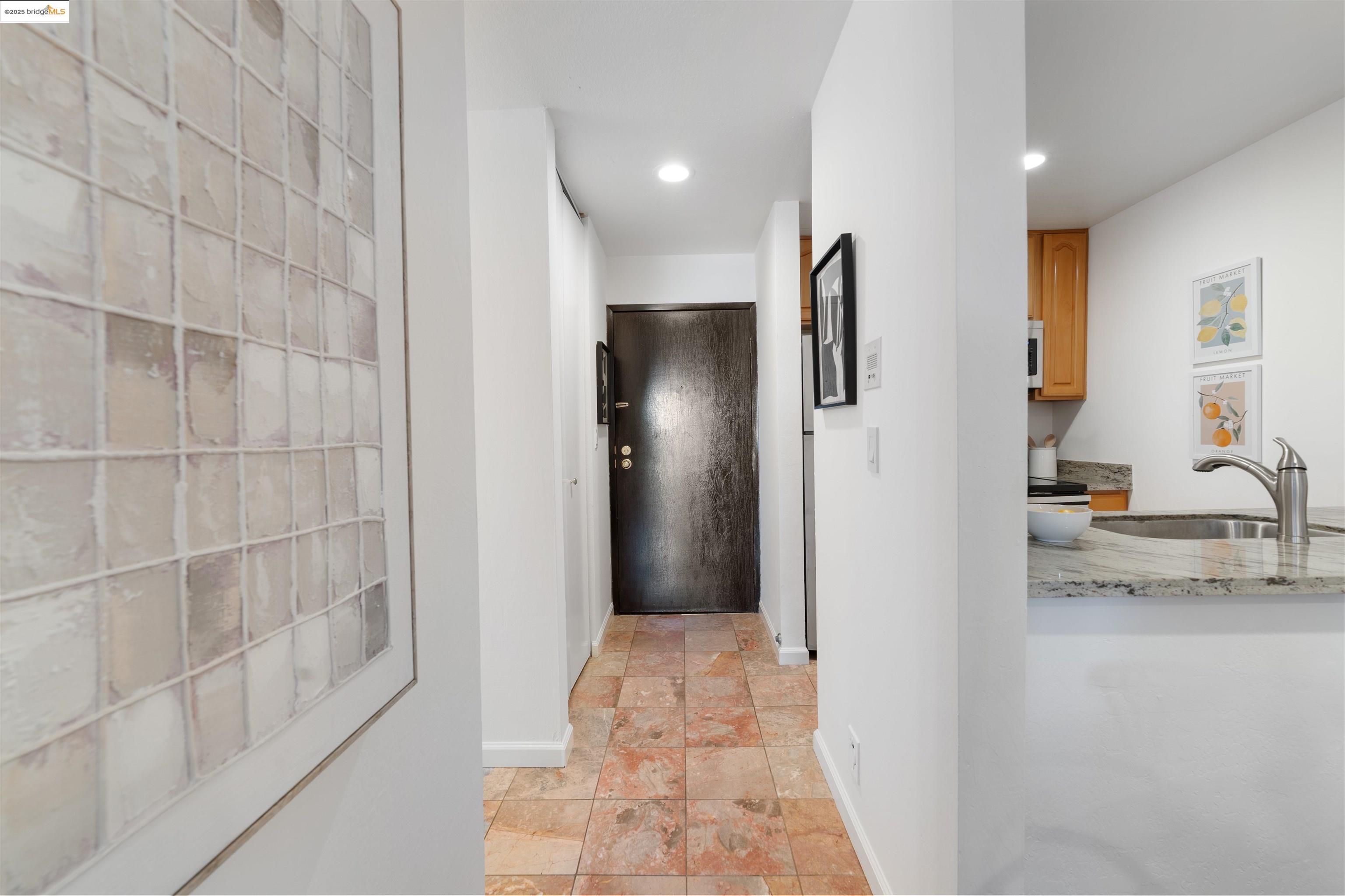 Photo #2: 41110477 Listing 