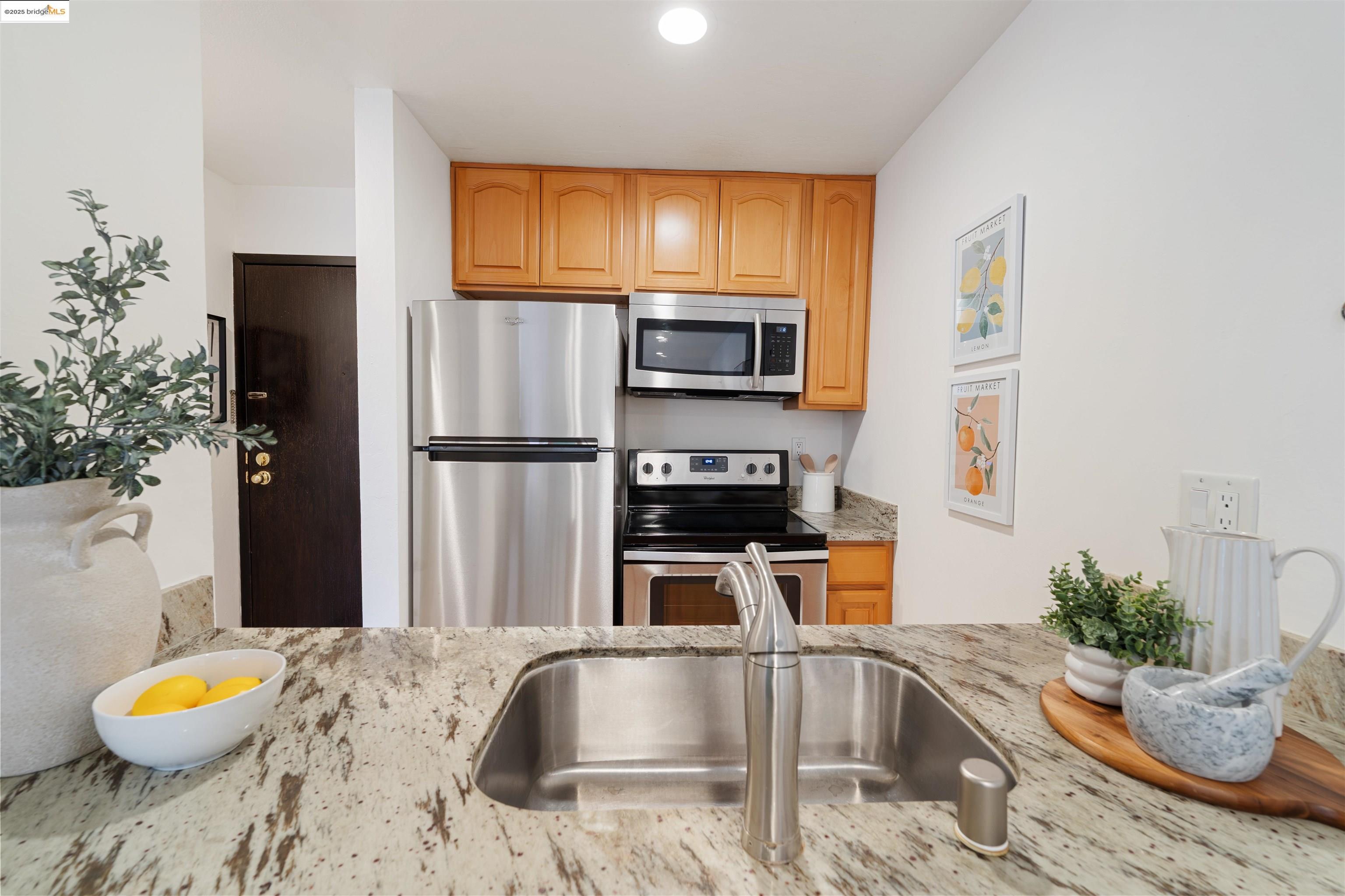 Photo #6: 41110477 Listing 
