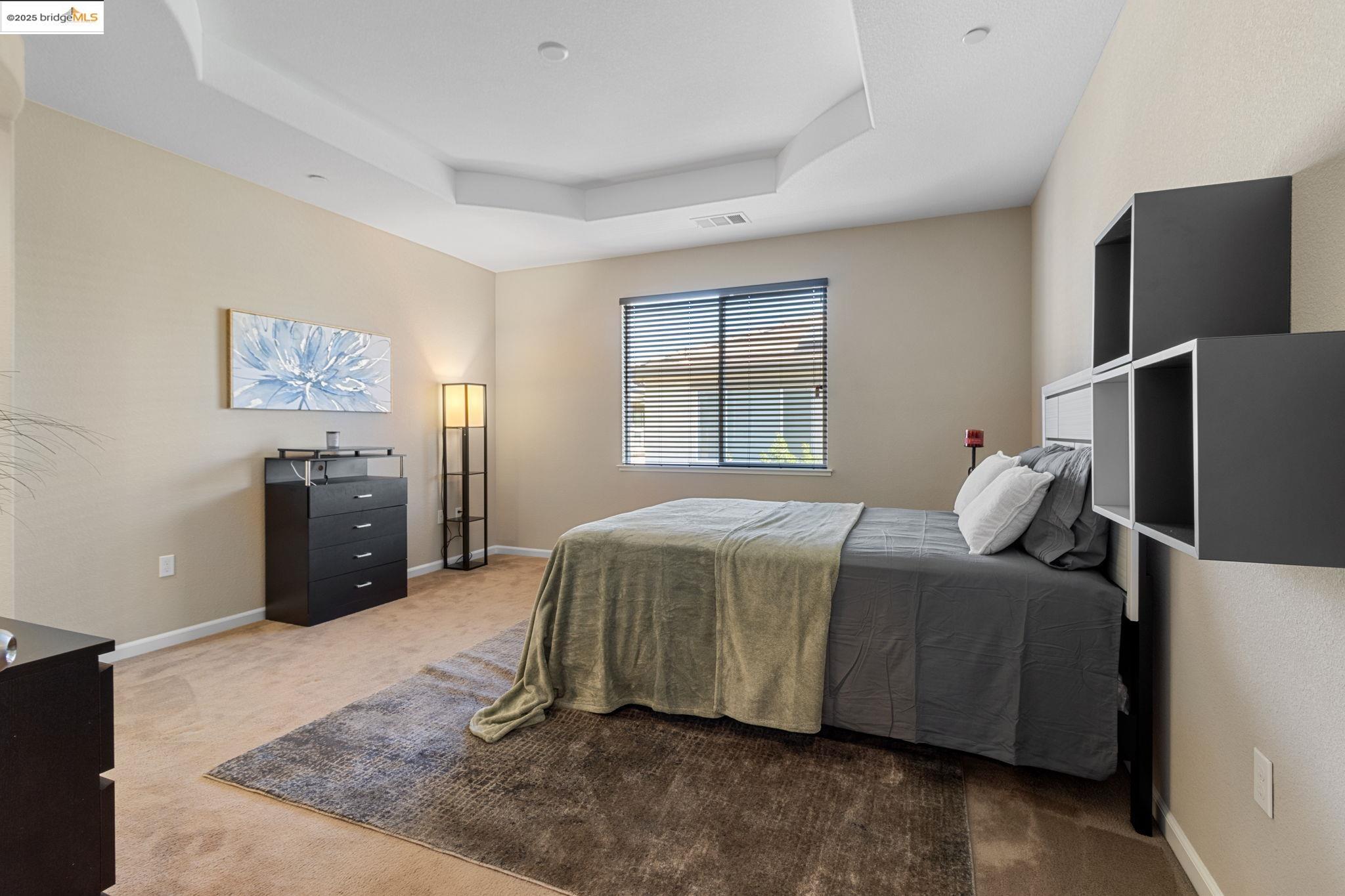 Detail Gallery Image 39 of 52 For 2218 Toscana Dr, Pittsburg,  CA 94565 - 5 Beds | 3 Baths