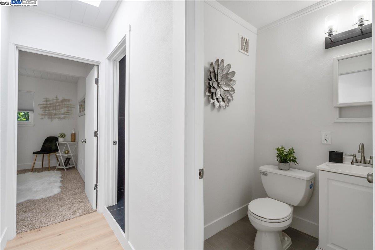 Detail Gallery Image 35 of 51 For 2082 Overhill Rd, Concord,  CA 94520 - 4 Beds | 2 Baths