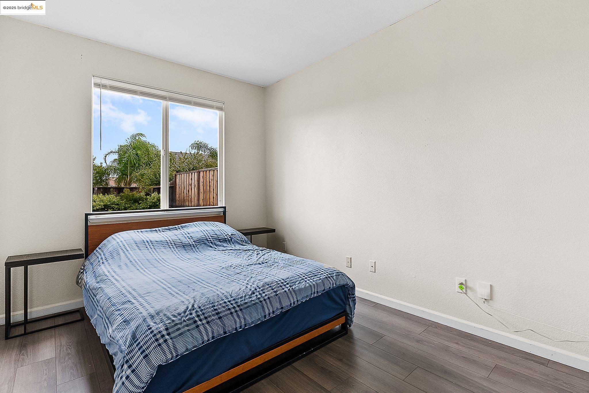 Detail Gallery Image 12 of 44 For 2393 Fieldgate Dr, Pittsburg,  CA 94565 - 4 Beds | 3 Baths