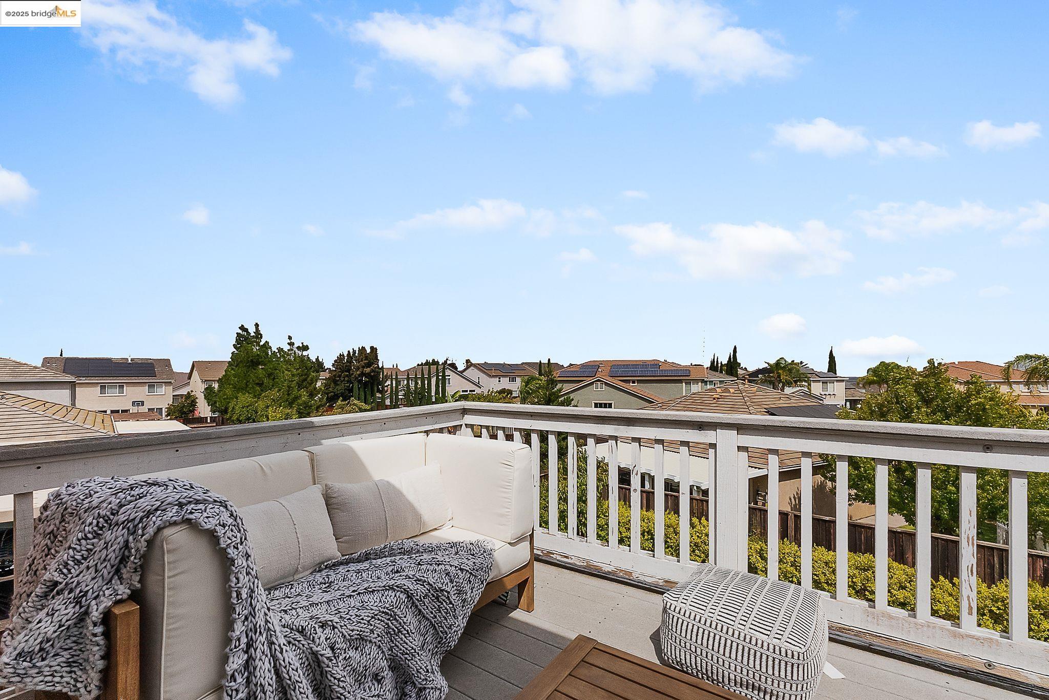 Detail Gallery Image 27 of 44 For 2393 Fieldgate Dr, Pittsburg,  CA 94565 - 4 Beds | 3 Baths