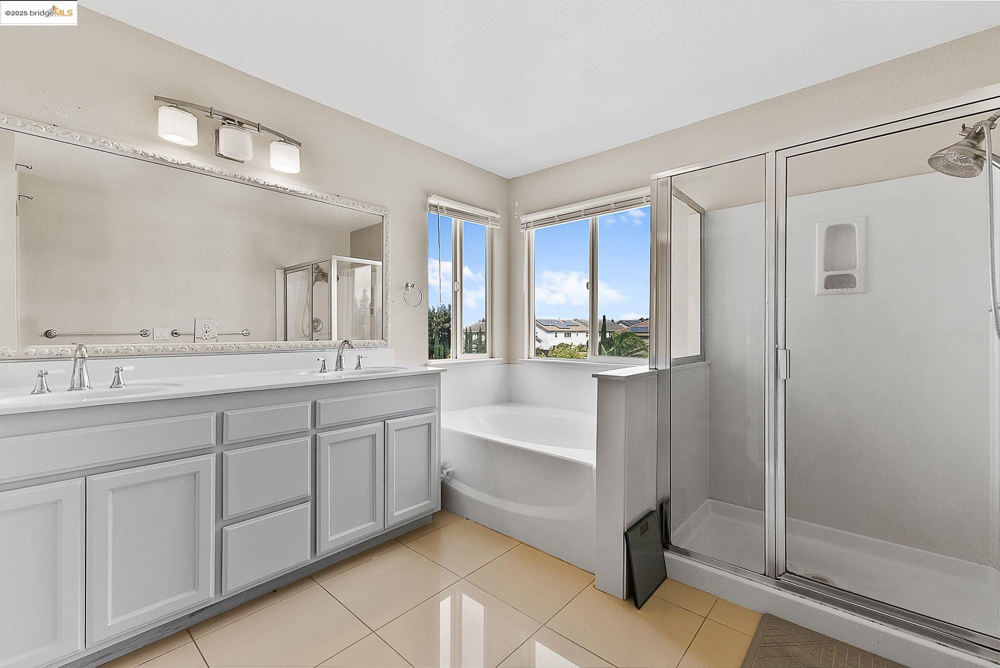 Detail Gallery Image 31 of 44 For 2393 Fieldgate Dr, Pittsburg,  CA 94565 - 4 Beds | 3 Baths