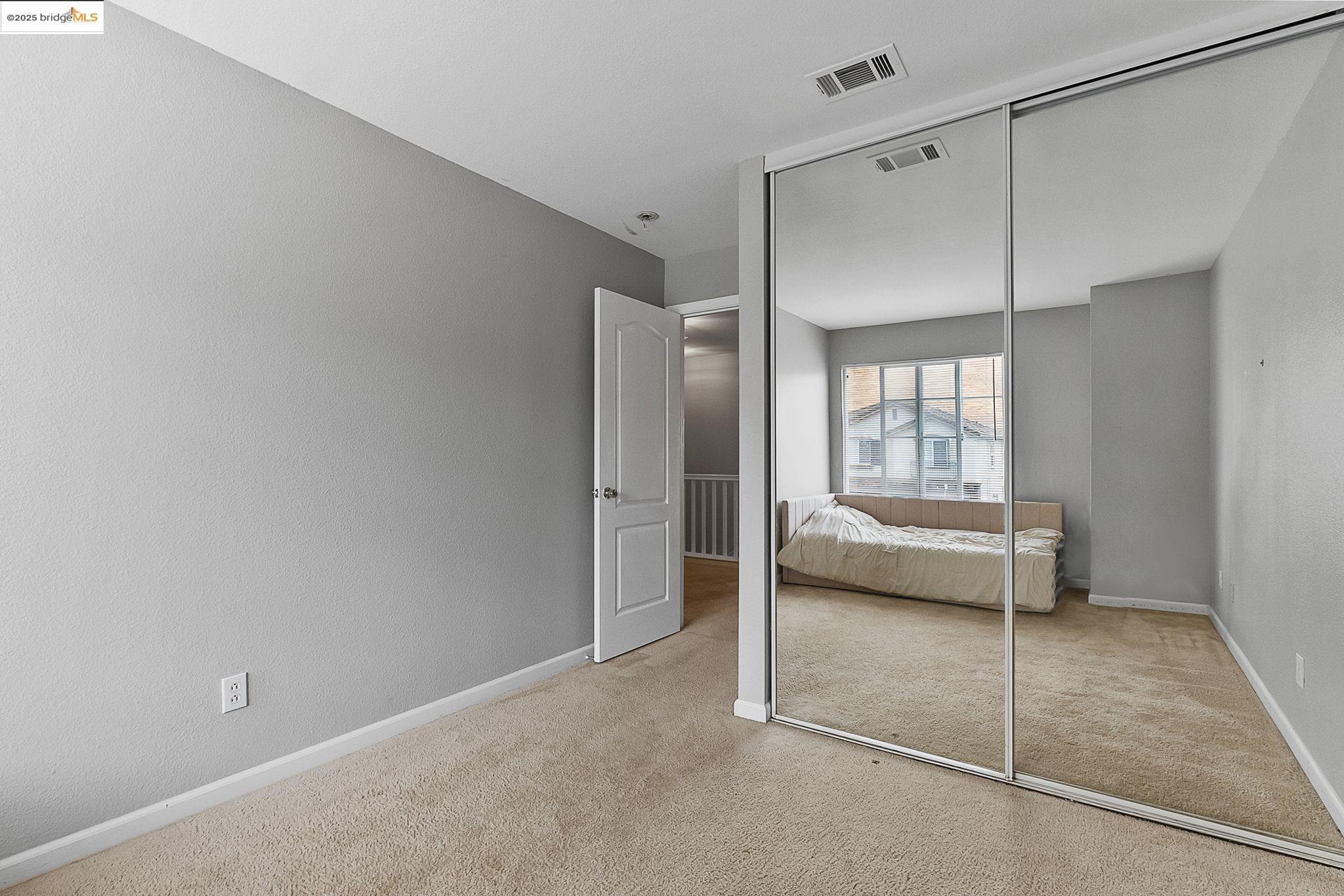 Detail Gallery Image 35 of 44 For 2393 Fieldgate Dr, Pittsburg,  CA 94565 - 4 Beds | 3 Baths