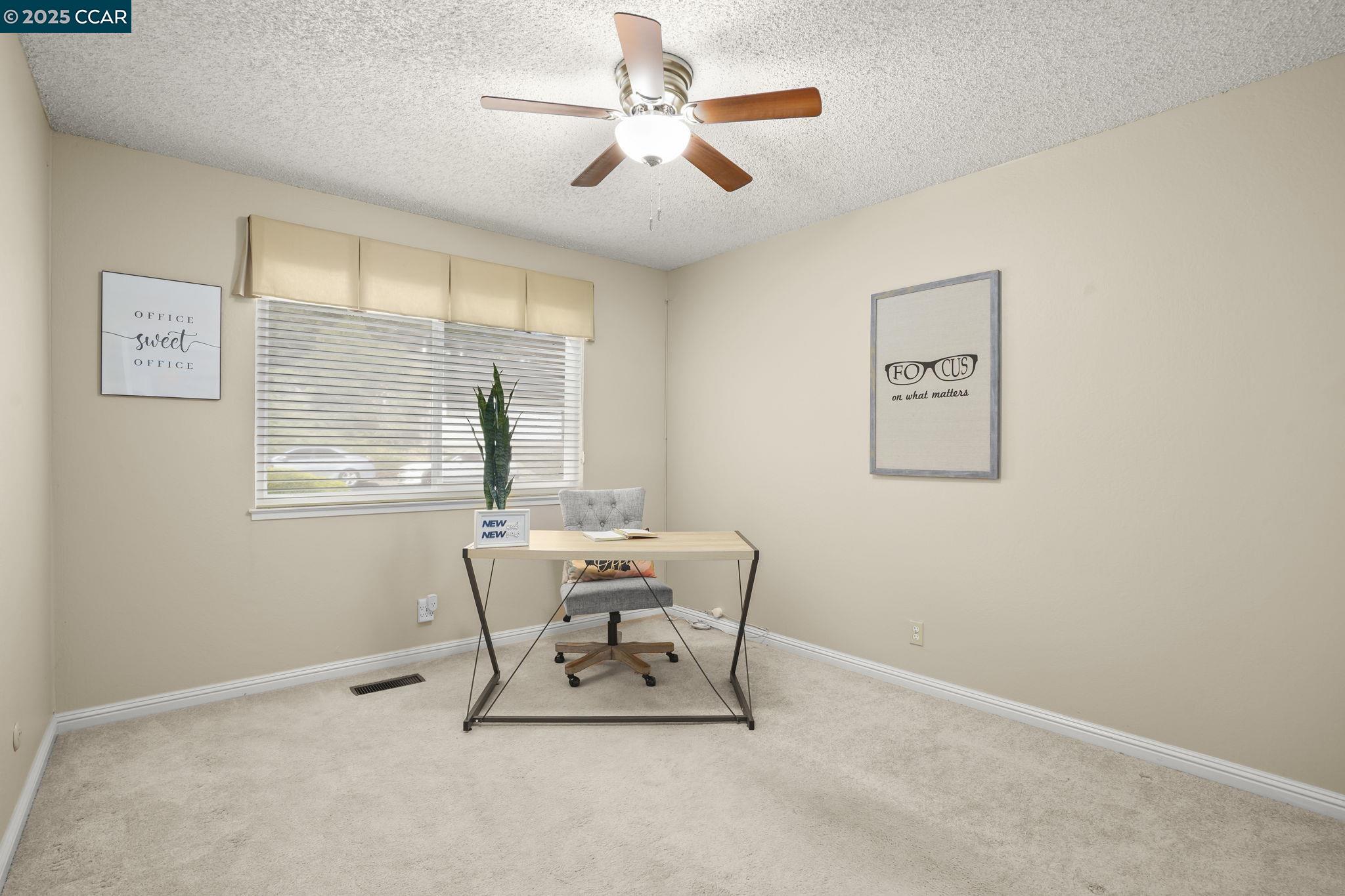 Detail Gallery Image 15 of 33 For 6401 Tri Ln, El Sobrante,  CA 94803 - 3 Beds | 2 Baths