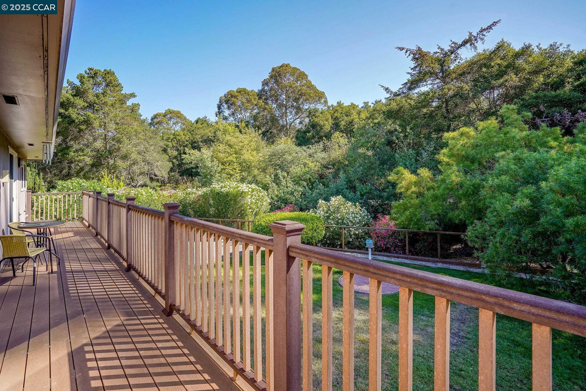 Detail Gallery Image 19 of 33 For 6401 Tri Ln, El Sobrante,  CA 94803 - 3 Beds | 2 Baths