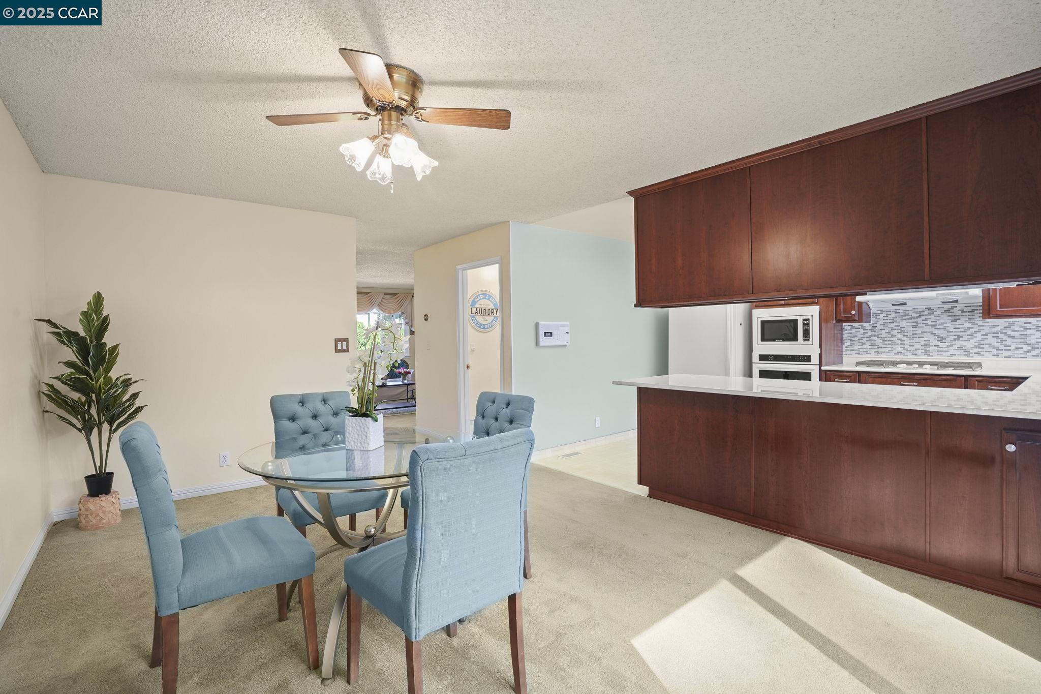 Detail Gallery Image 6 of 33 For 6401 Tri Ln, El Sobrante,  CA 94803 - 3 Beds | 2 Baths