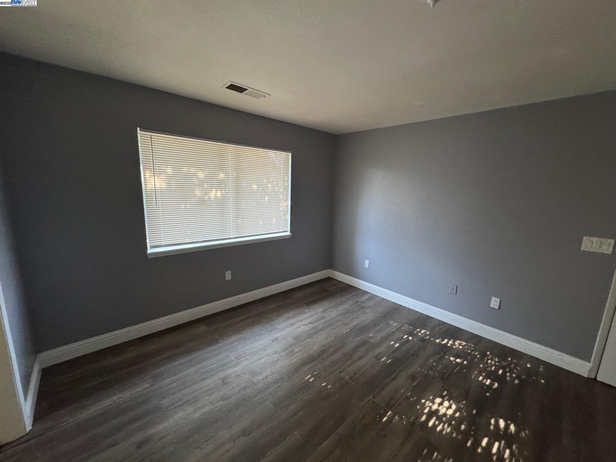 Detail Gallery Image 17 of 22 For 591 High St, Turlock,  CA 95380 - 2 Beds | 1 Baths