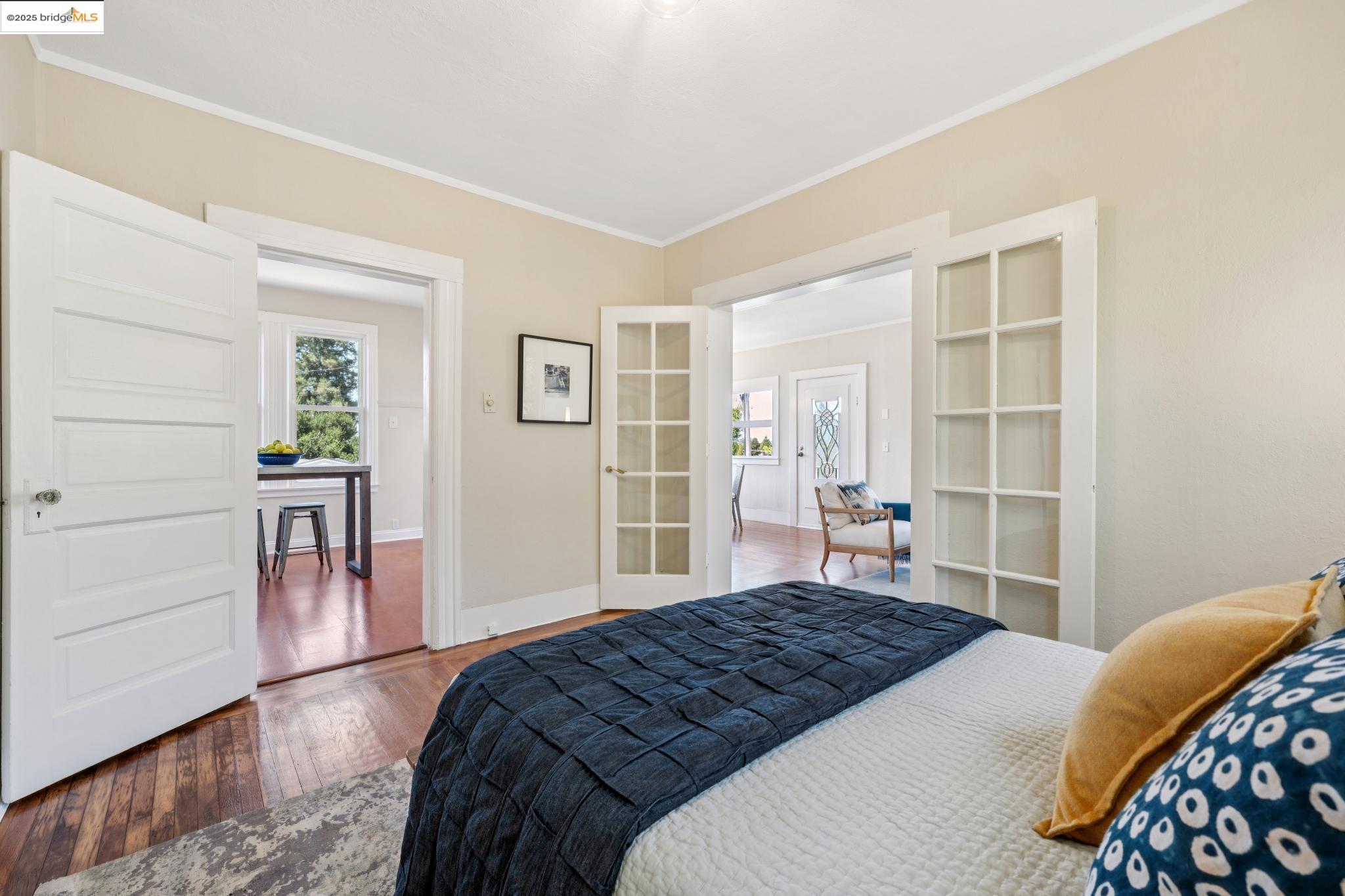 Detail Gallery Image 19 of 60 For 4020 Maybelle Ave, Oakland,  CA 94619 - 3 Beds | 2 Baths