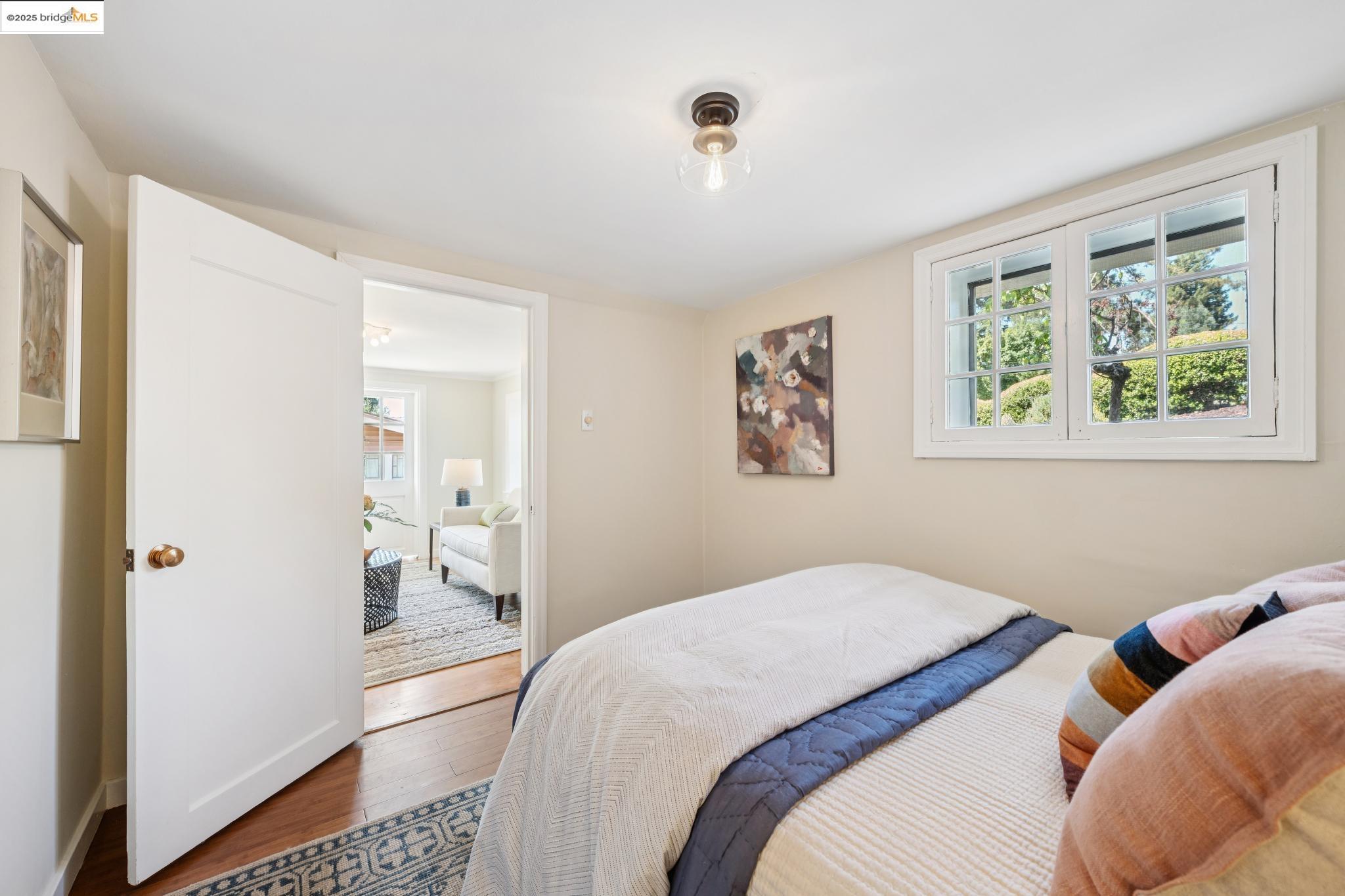 Detail Gallery Image 37 of 60 For 4020 Maybelle Ave, Oakland,  CA 94619 - 3 Beds | 2 Baths