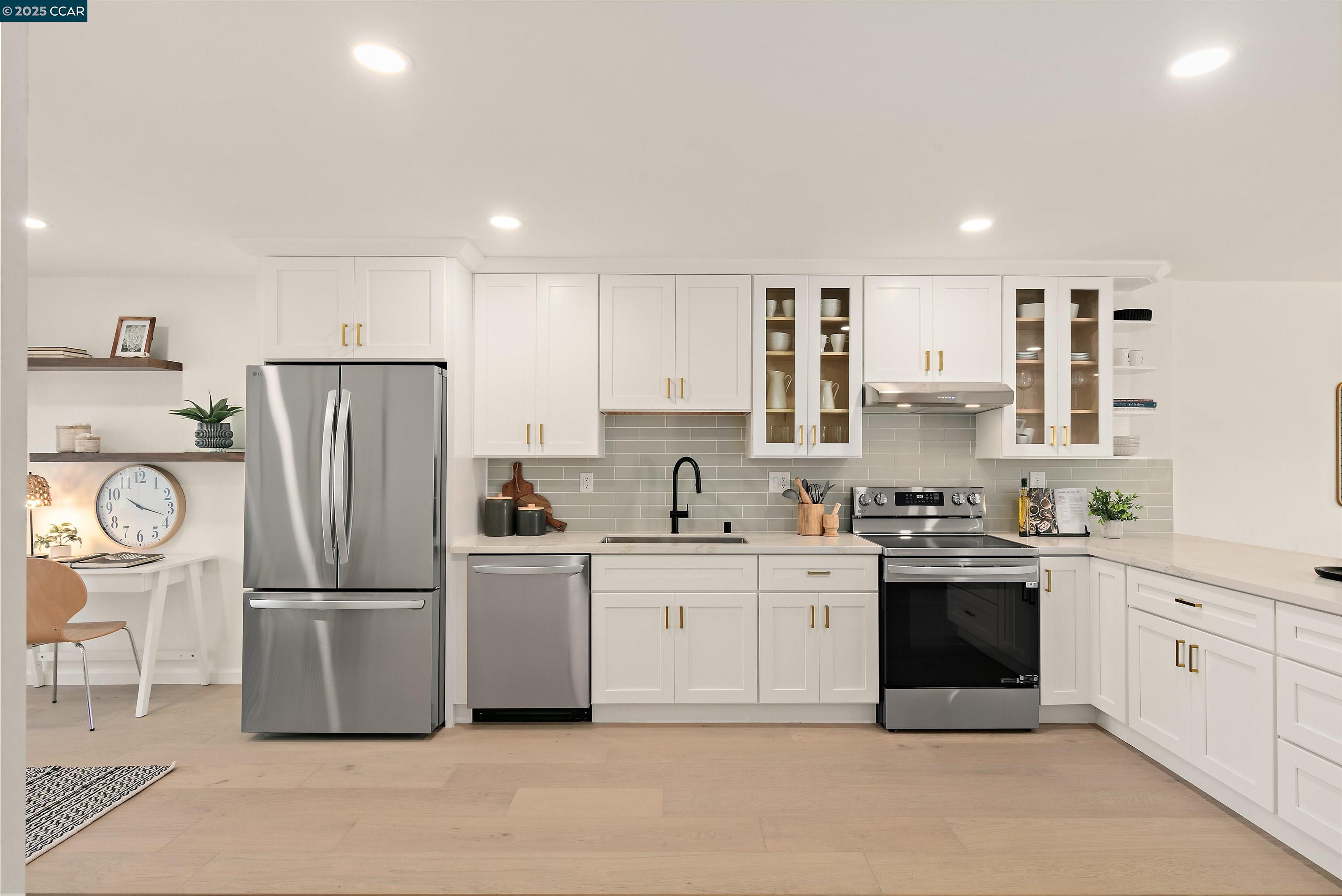 Photo #3: 41110508 Listing 