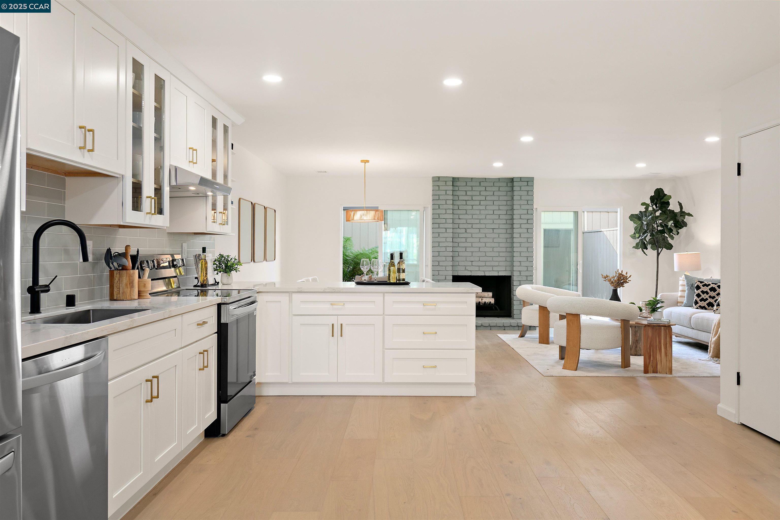 Photo #4: 41110508 Listing 