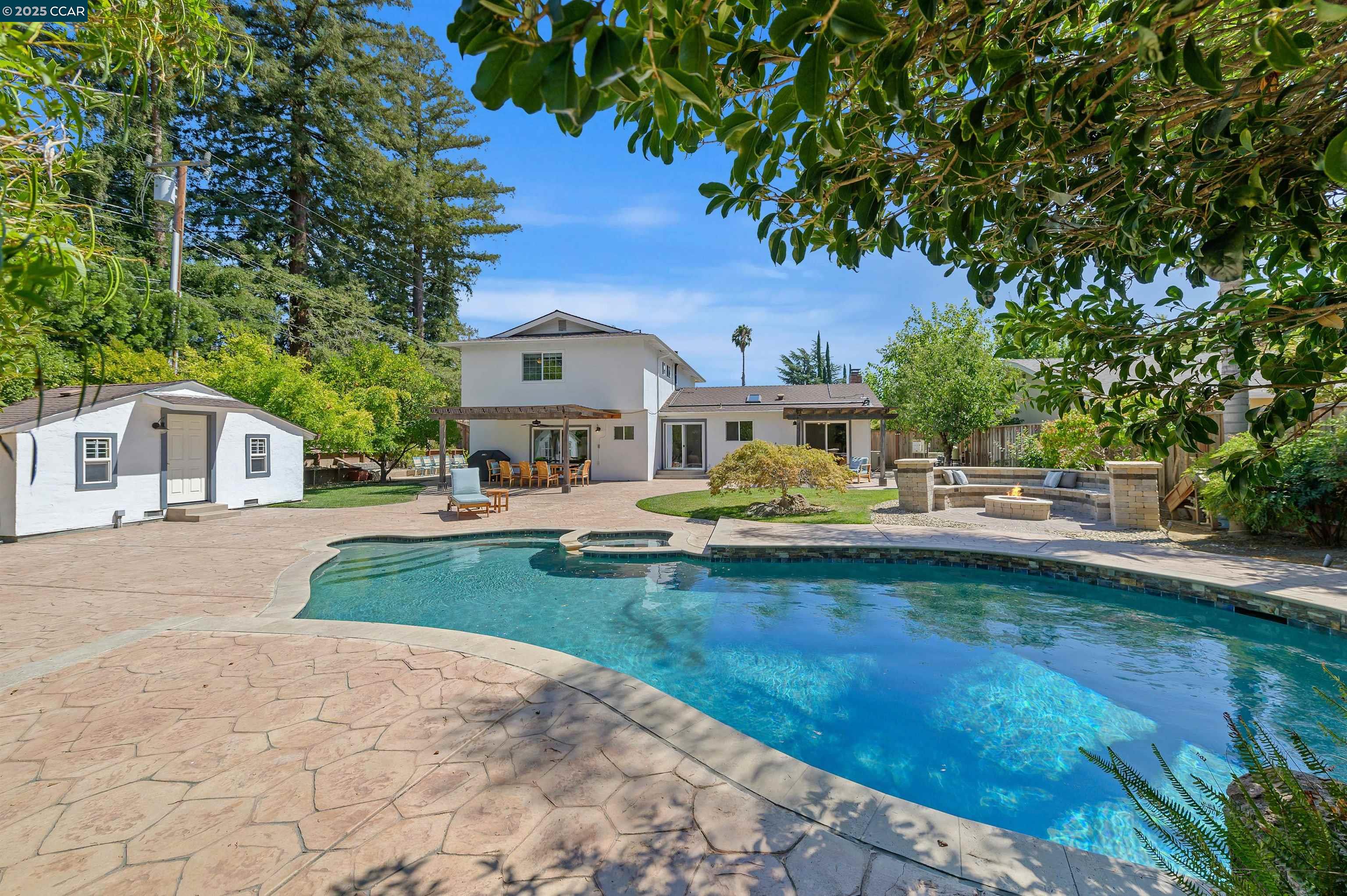 Front Image Thumbnail for CC41110511