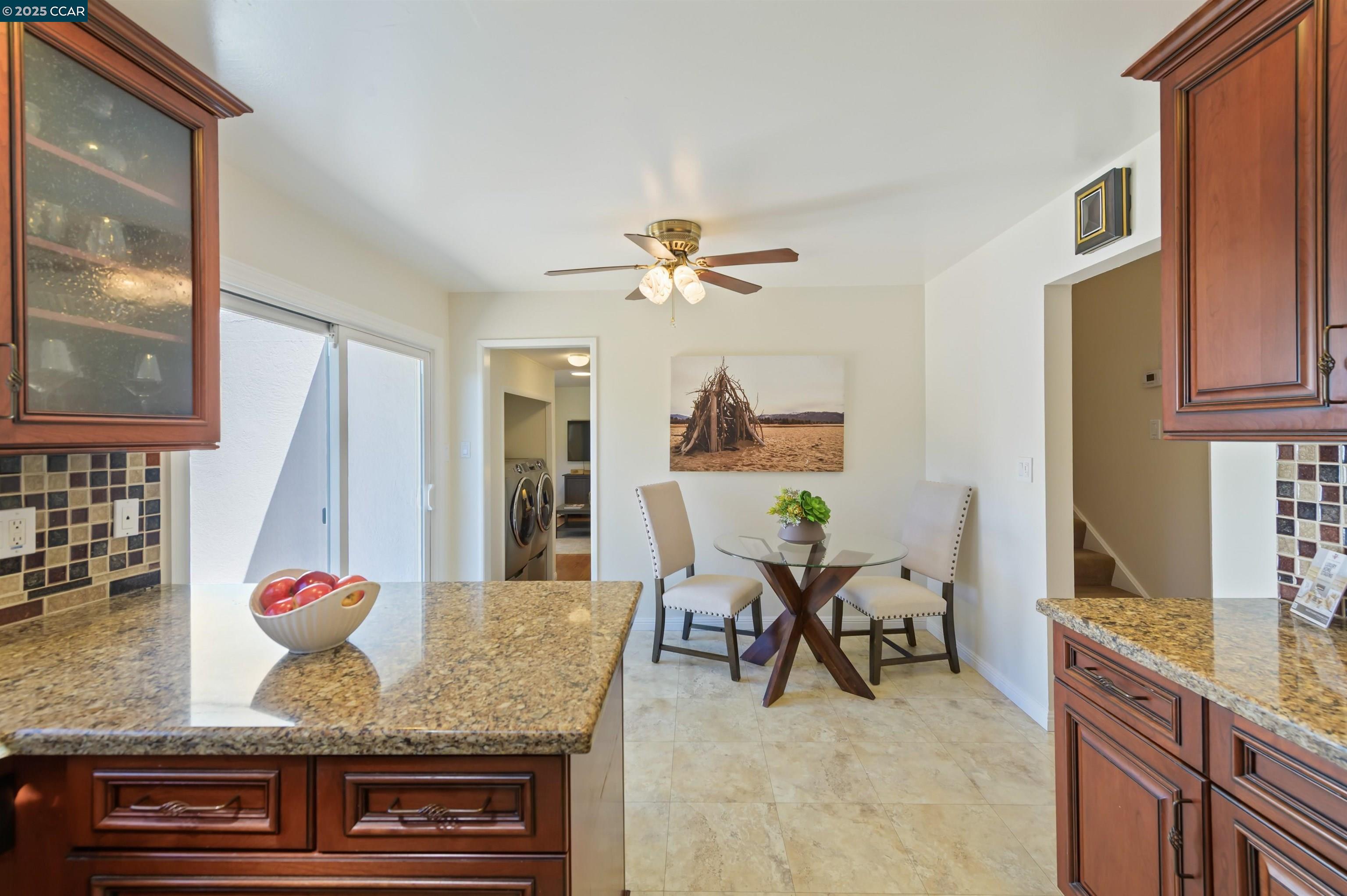 Detail Gallery Image 15 of 41 For 2172 La Salle Dr, Walnut Creek,  CA 94598 - 4 Beds | 2/1 Baths