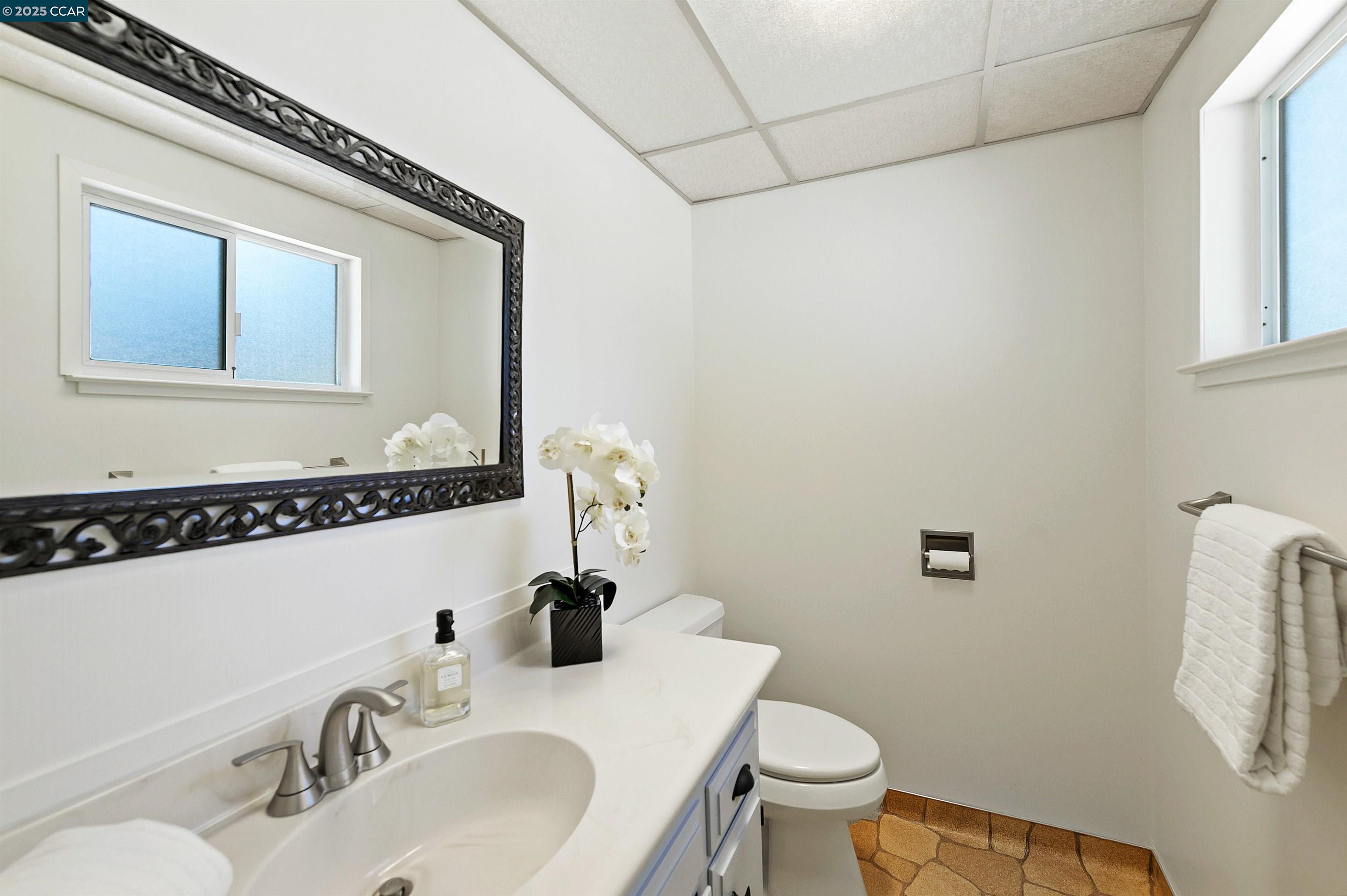 Detail Gallery Image 22 of 41 For 2172 La Salle Dr, Walnut Creek,  CA 94598 - 4 Beds | 2/1 Baths