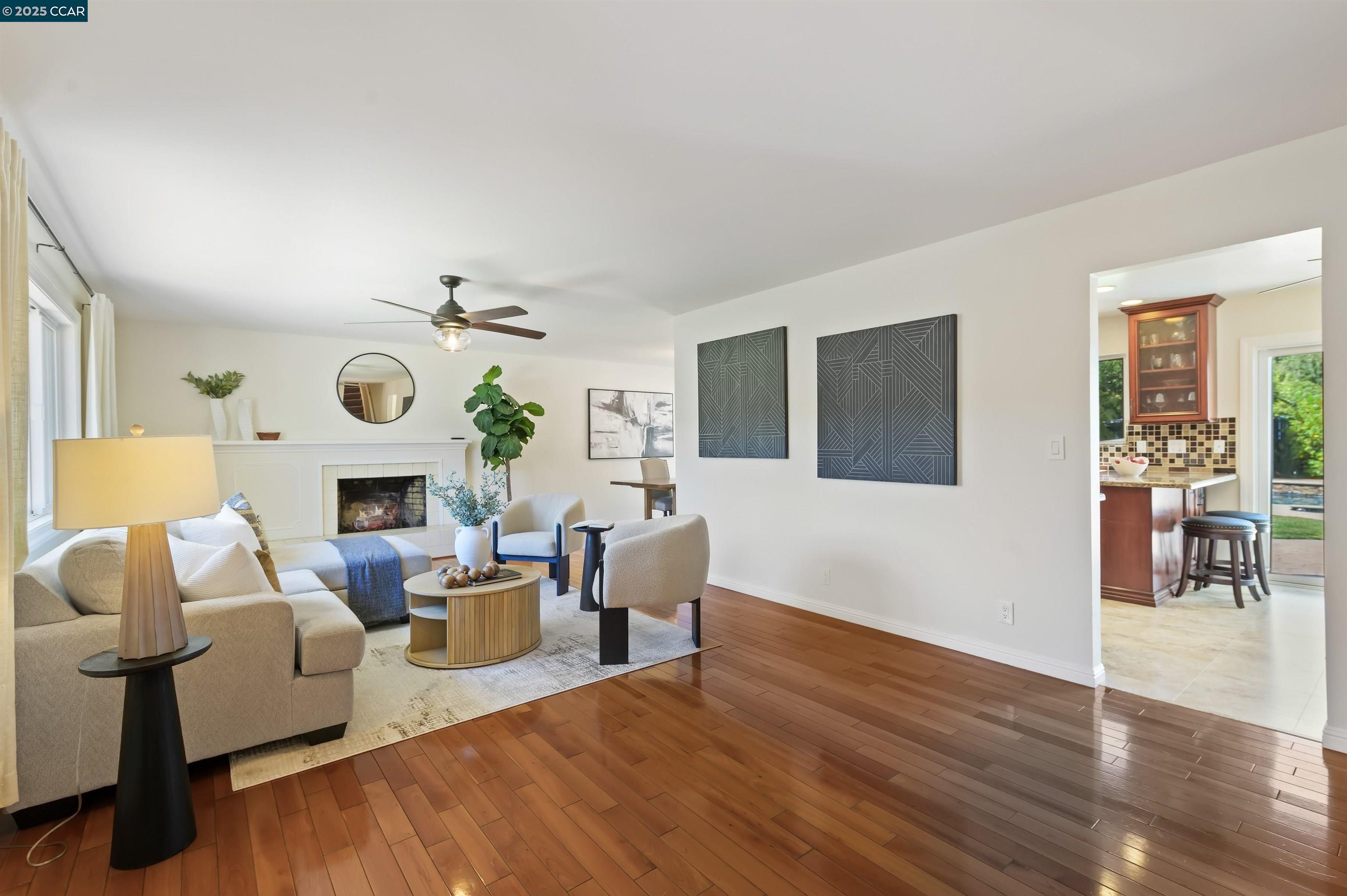 Detail Gallery Image 5 of 41 For 2172 La Salle Dr, Walnut Creek,  CA 94598 - 4 Beds | 2/1 Baths