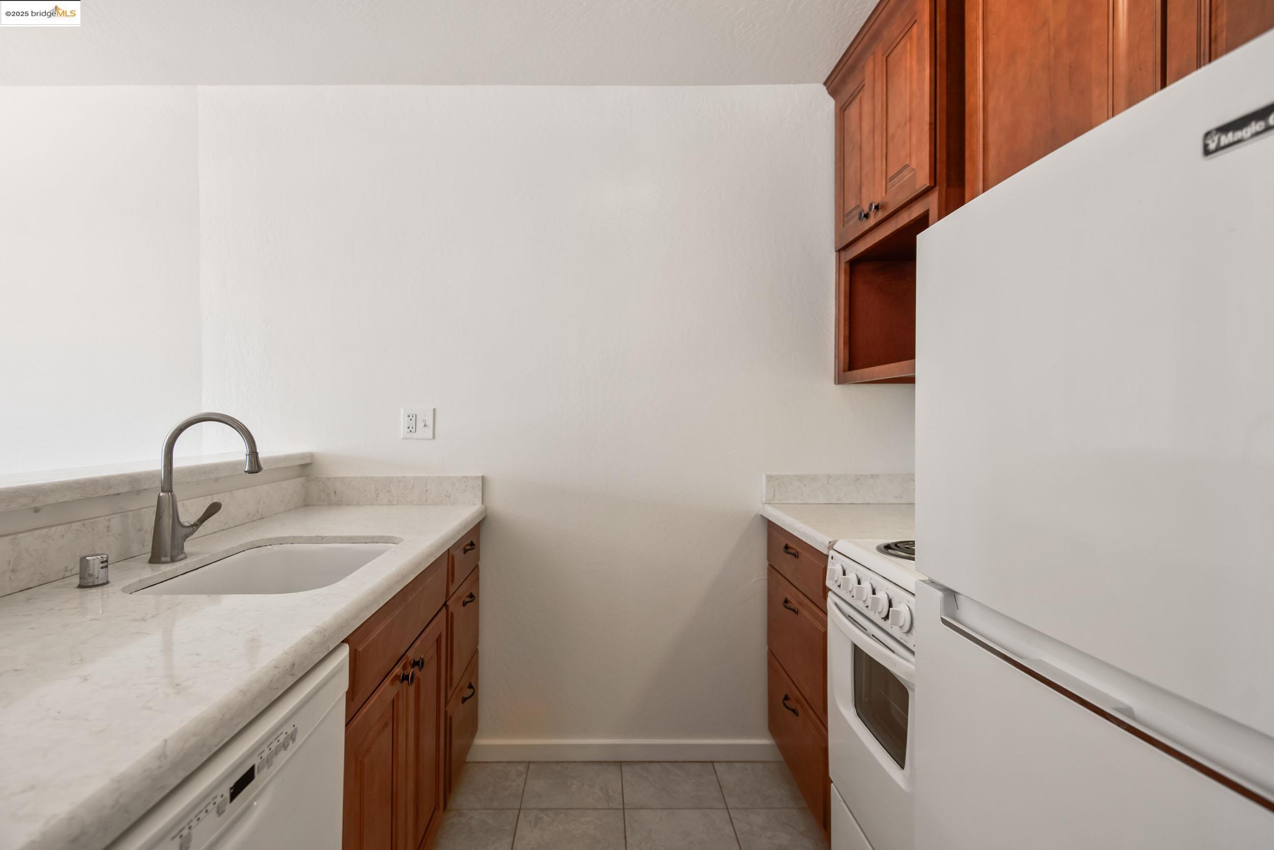 Photo #15: 41110512 Listing: Photo #15
