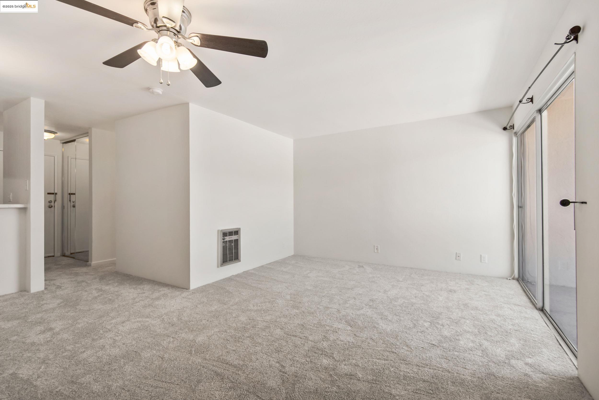 Photo #5: 41110512 Listing 
