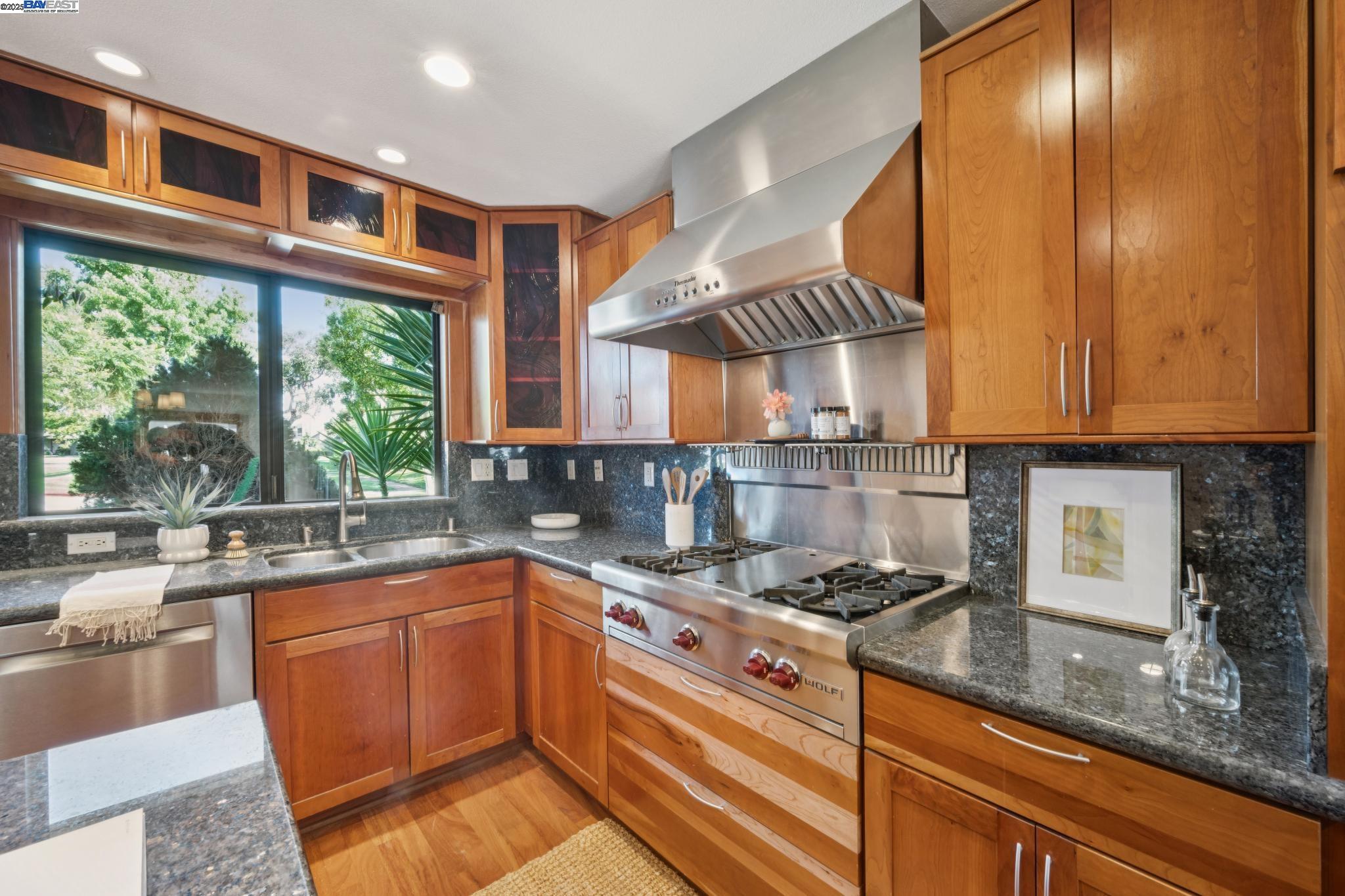 Photo #9: 41110513 Listing: Photo #9