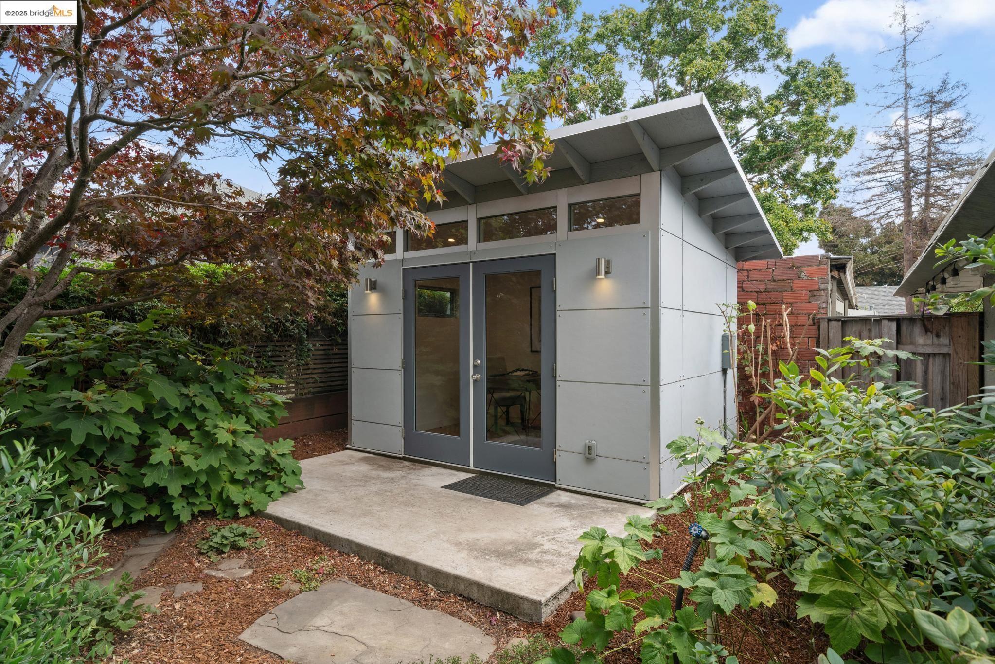 Detail Gallery Image 47 of 58 For 408 Euclid Ave, Oakland,  CA 94610 - – Beds | – Baths