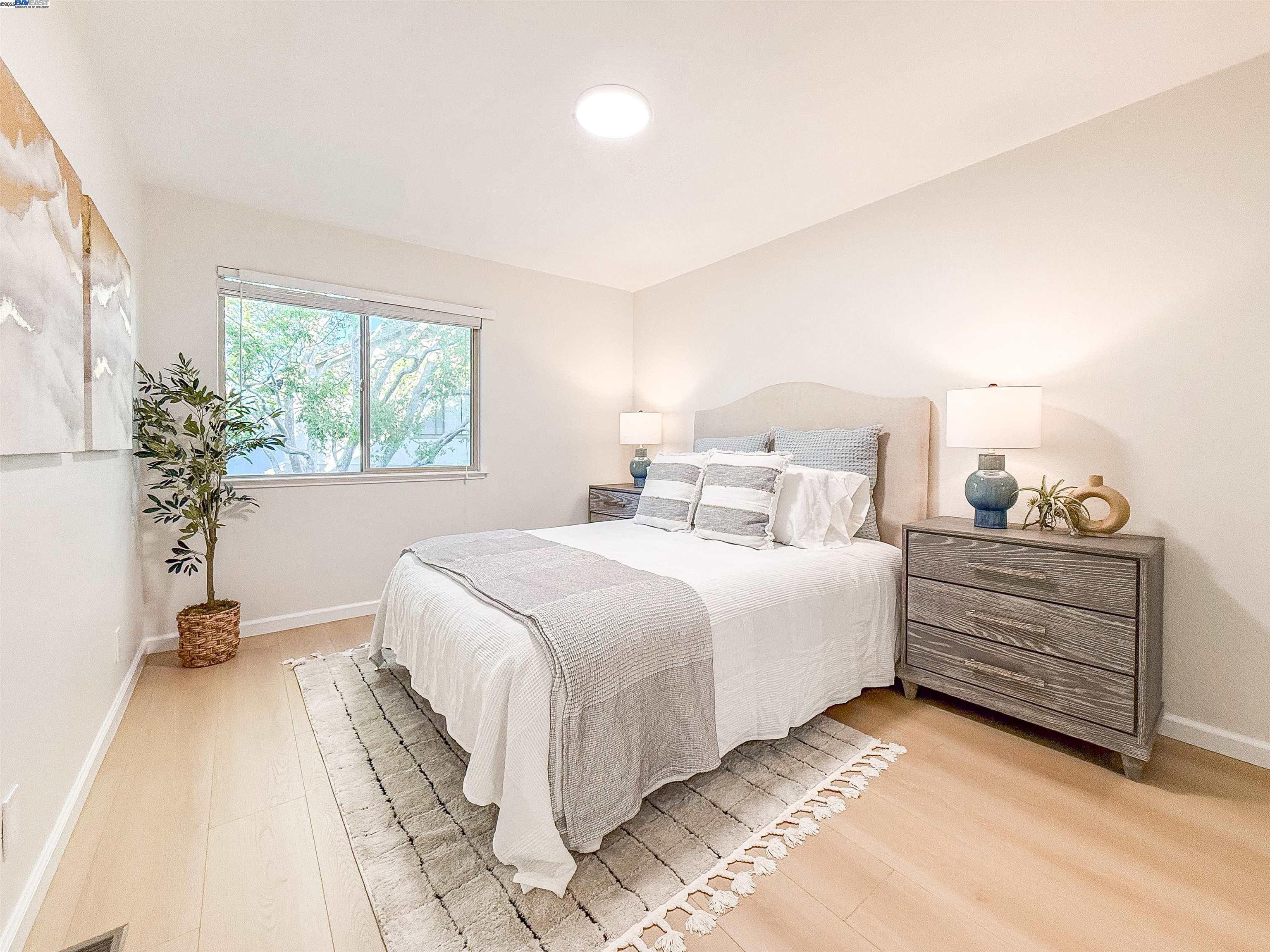 Detail Gallery Image 22 of 30 For 773 Coronado, Foster City,  CA 94404 - 4 Beds | 3 Baths