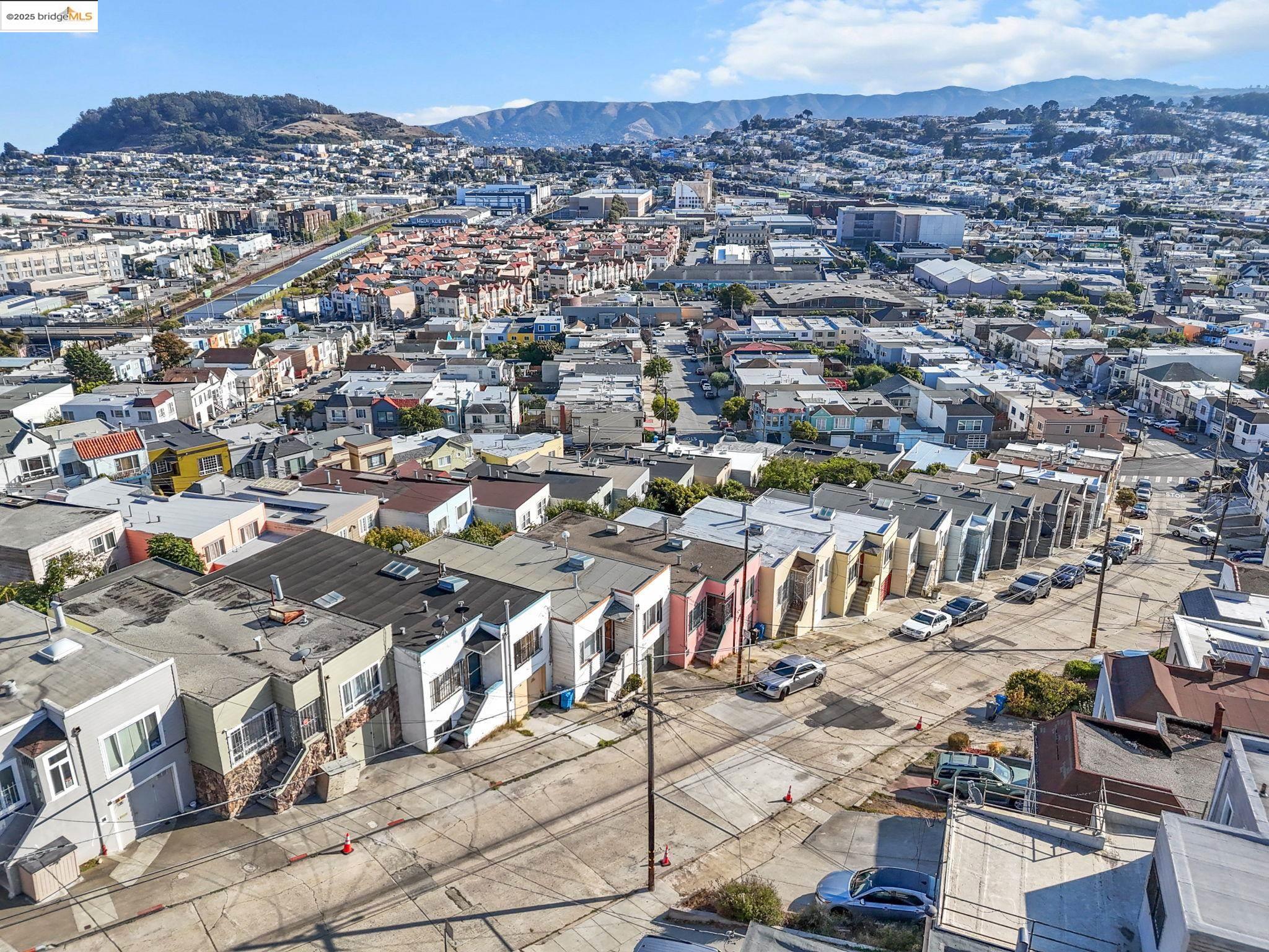 Detail Gallery Image 38 of 47 For 41 Apollo St, San Francisco,  CA 94124 - 3 Beds | 2 Baths
