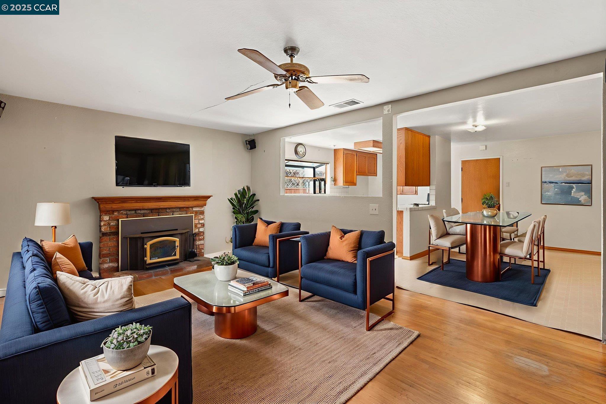 Detail Gallery Image 11 of 35 For 3478 Esperanza Drive, Concord,  CA 94519 - 4 Beds | 3 Baths