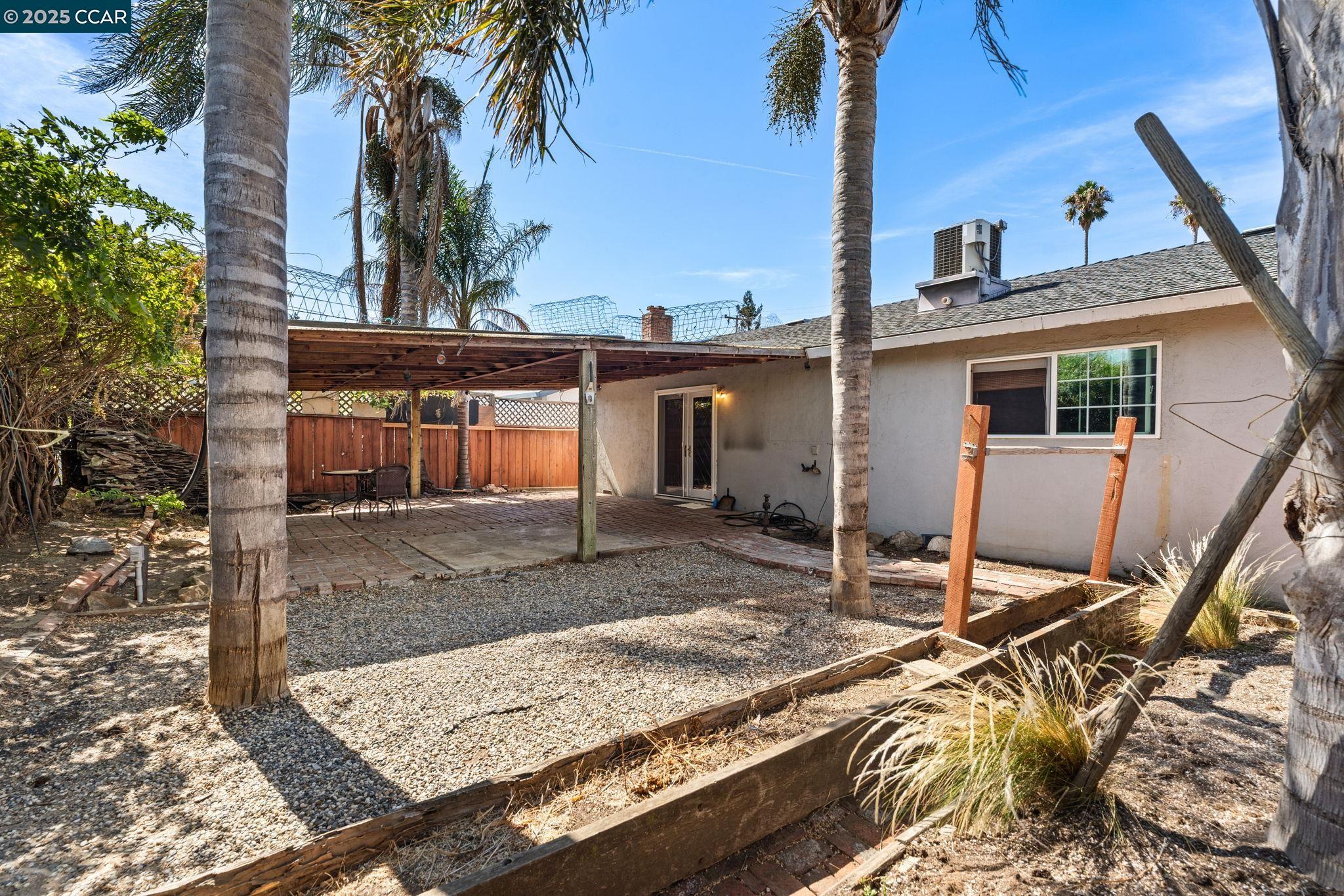 Detail Gallery Image 24 of 35 For 3478 Esperanza Drive, Concord,  CA 94519 - 4 Beds | 3 Baths