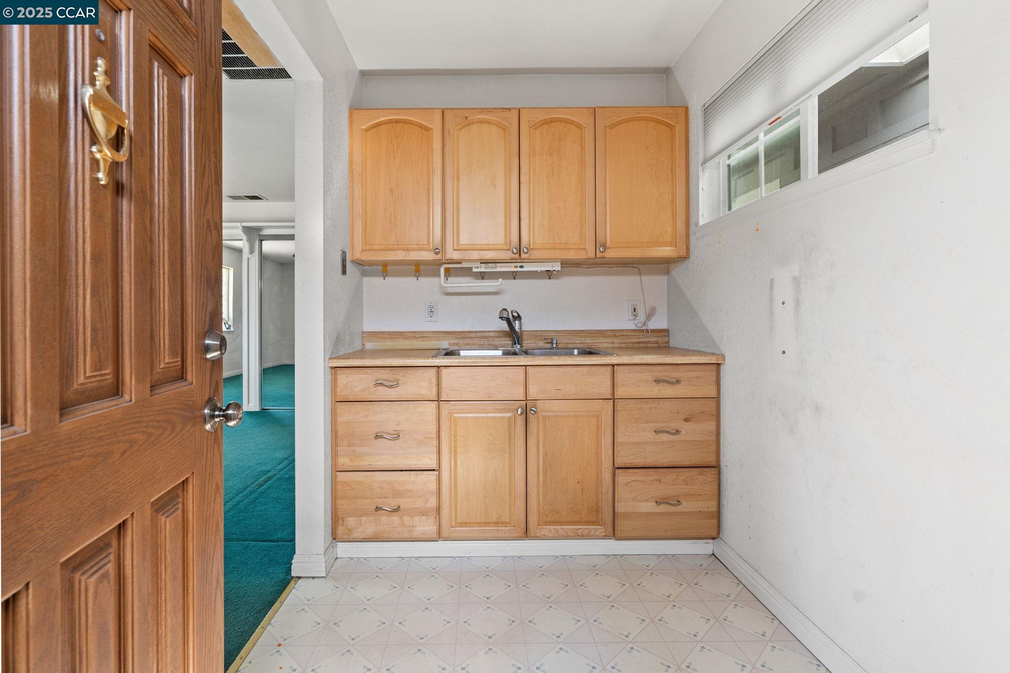 Detail Gallery Image 27 of 35 For 3478 Esperanza Drive, Concord,  CA 94519 - 4 Beds | 3 Baths