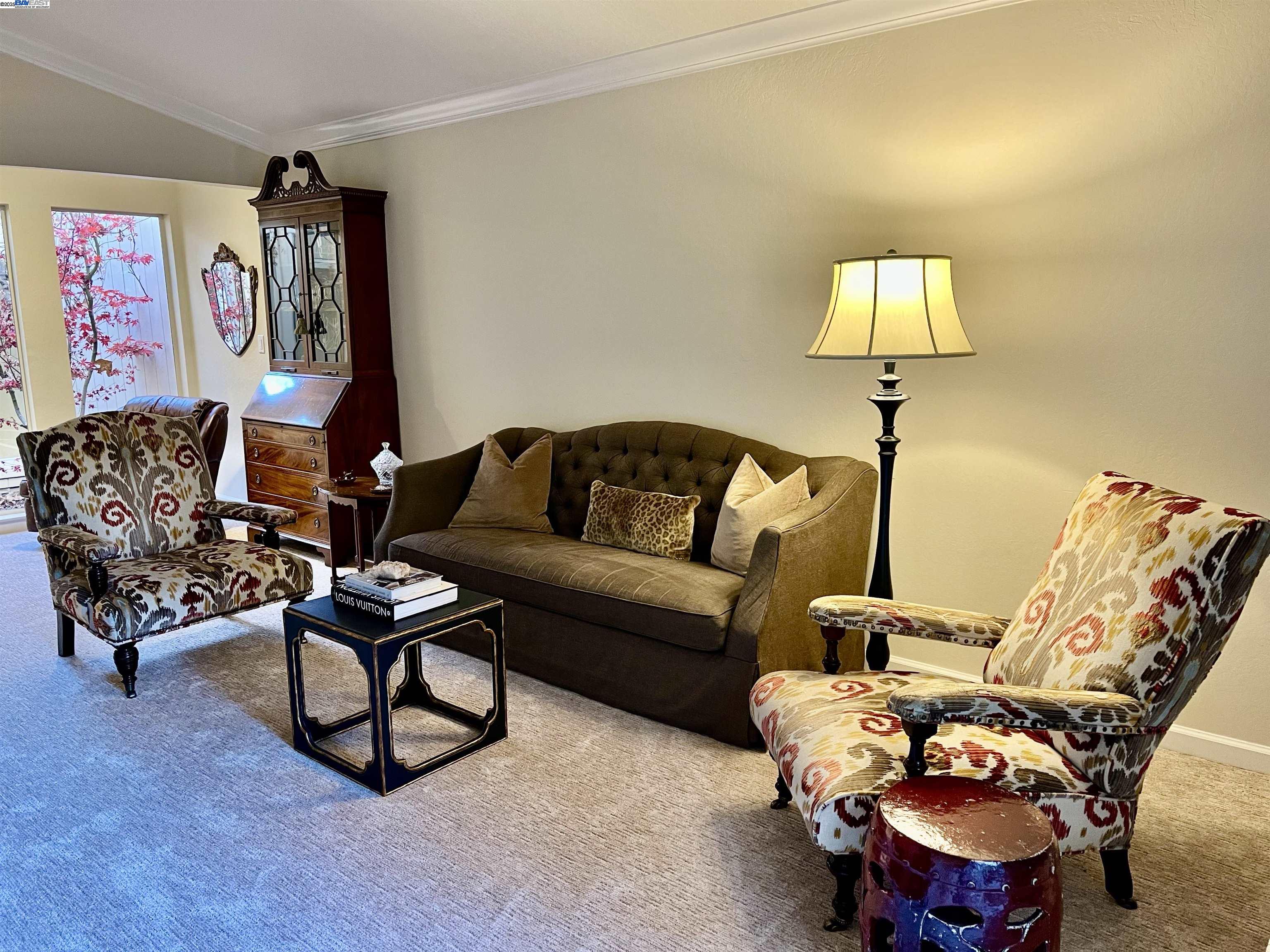 Detail Gallery Image 6 of 15 For 77 Tweed Ln, Danville,  CA 94526 - 2 Beds | 2 Baths
